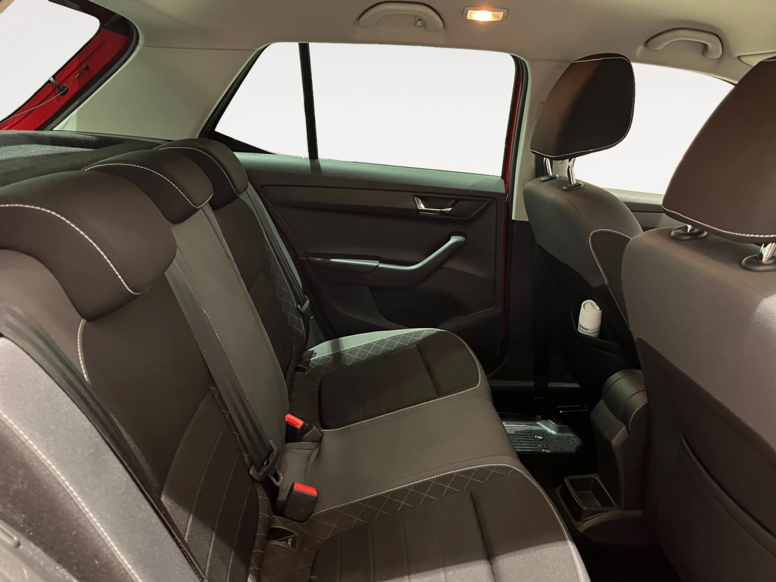 SKODA FABIA 1.0 TSI 70KW (95CV) DSG AMBITION - Foto 6