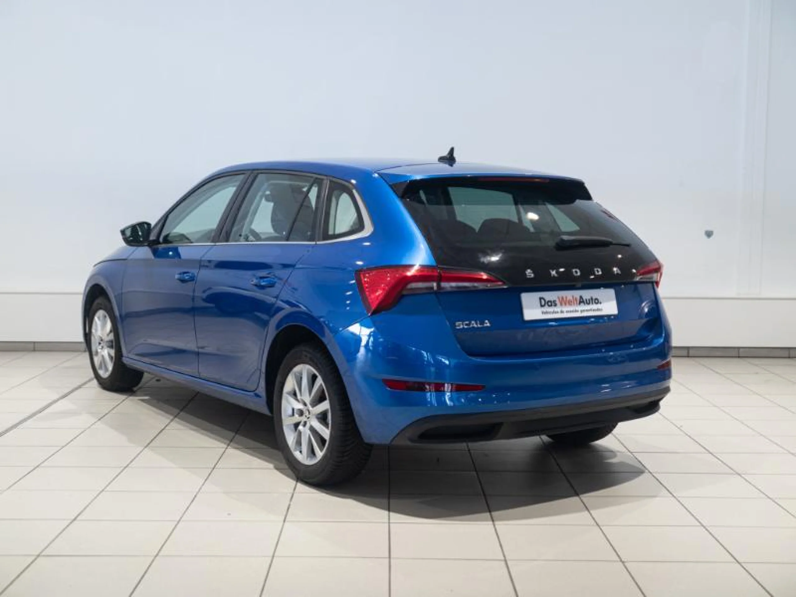 SKODA SCALA 1.5 TSI 110 KW (150 CV) DSG AMBITION - Foto 2