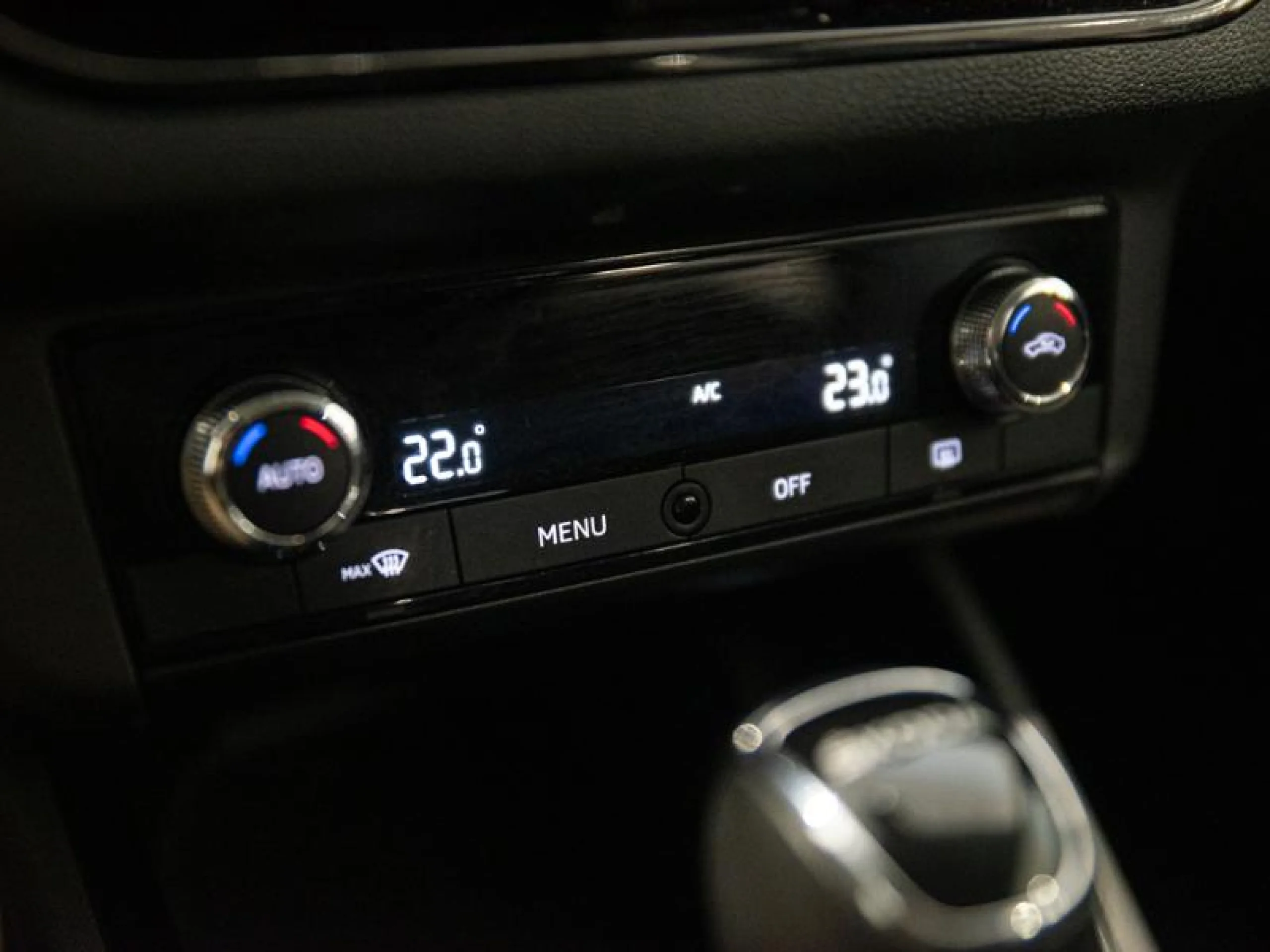 SKODA SCALA 1.5 TSI 110 KW (150 CV) DSG AMBITION - Foto 13