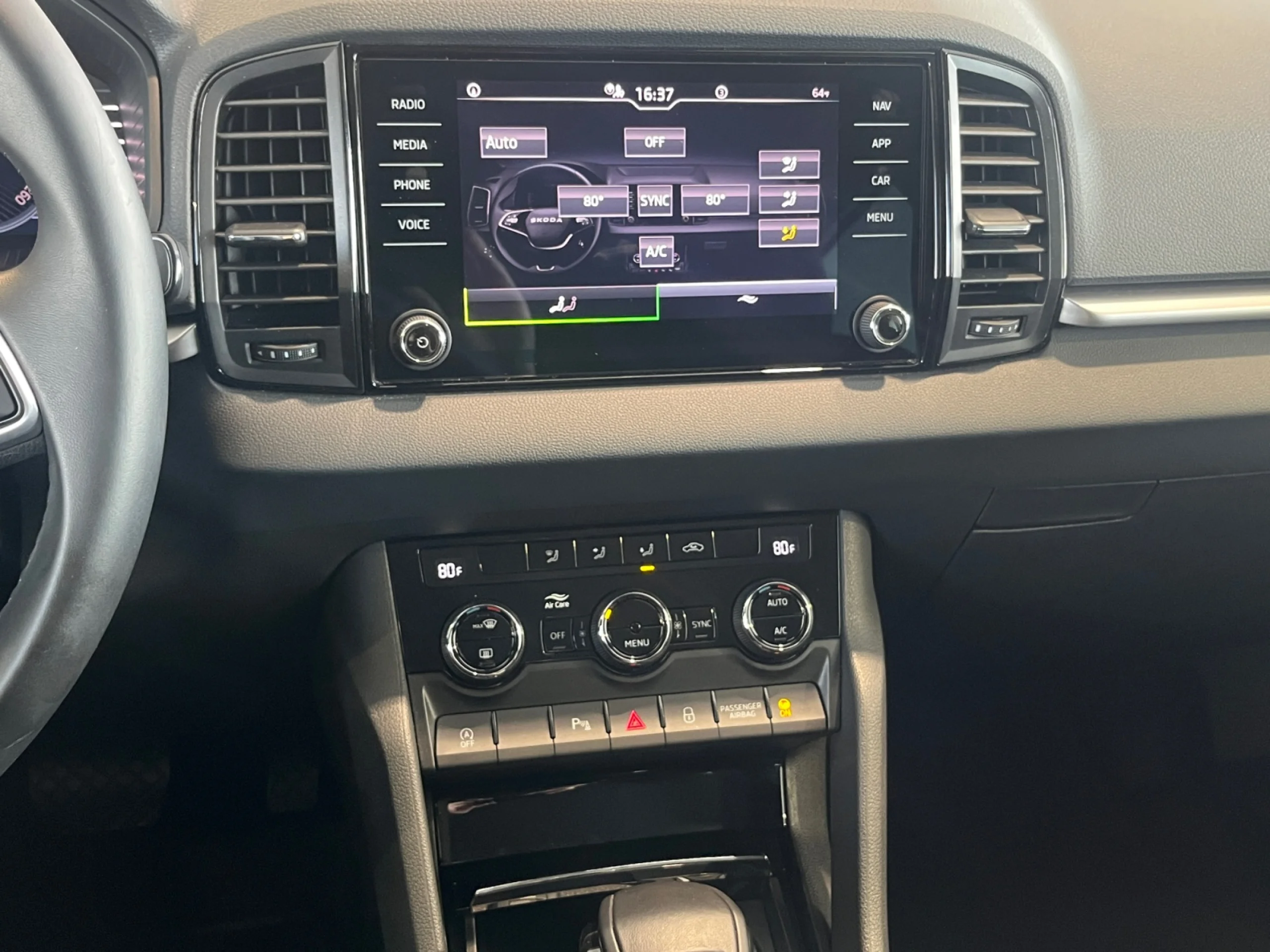 SKODA KAROQ 1.5 TSI 110KW (150CV) DSG ACT SELECTION - Foto 20