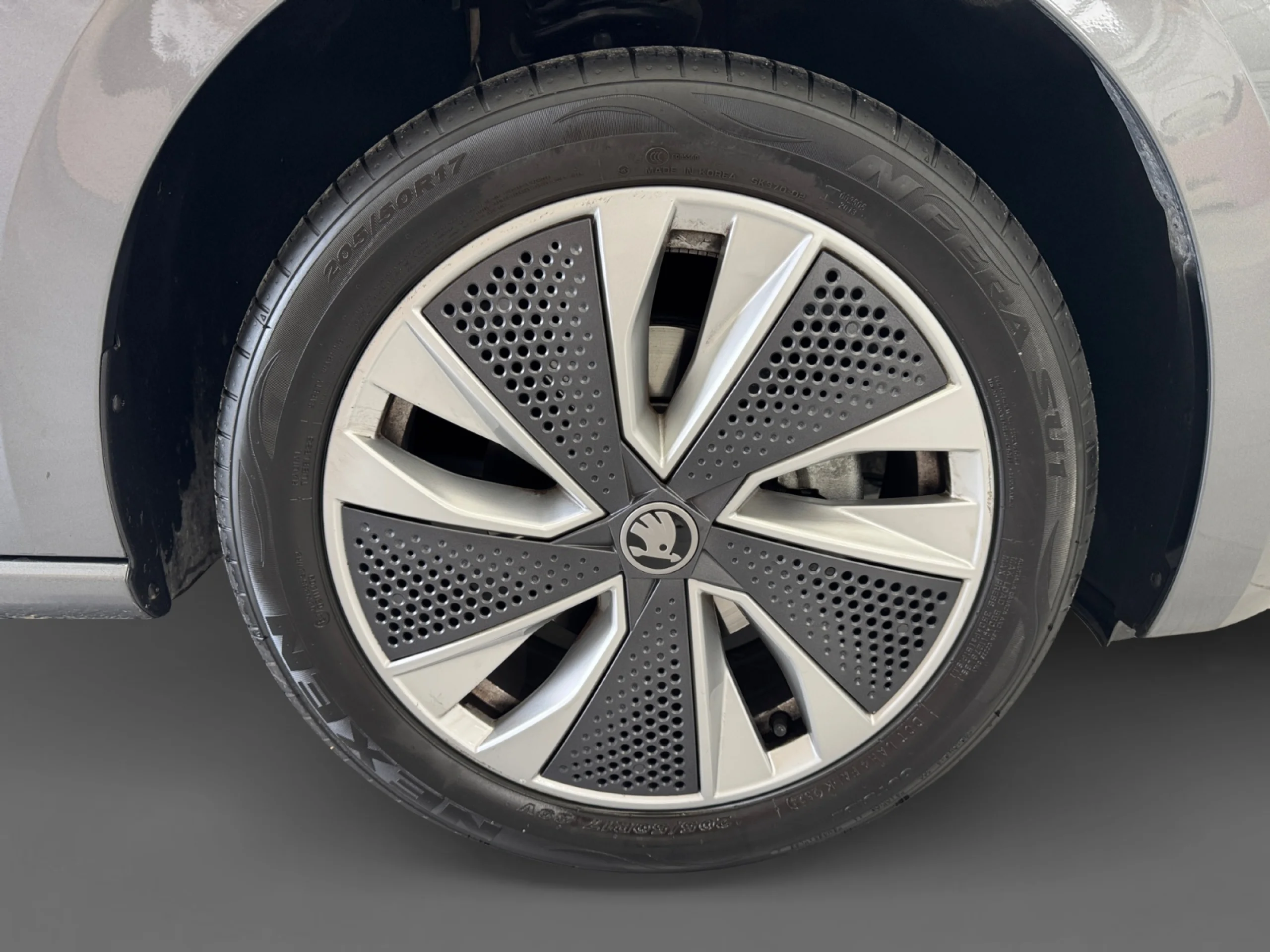 SKODA SCALA 1.0 TSI 85KW (115CV) DSG DESIGN - Foto 9