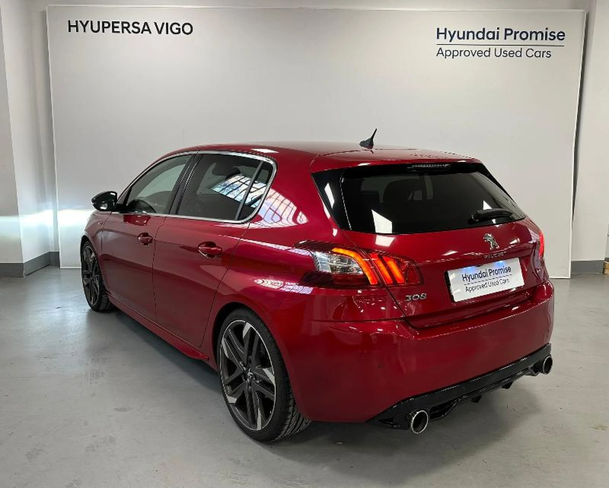 PEUGEOT 308 1.6 GTI 250CV - Foto 3