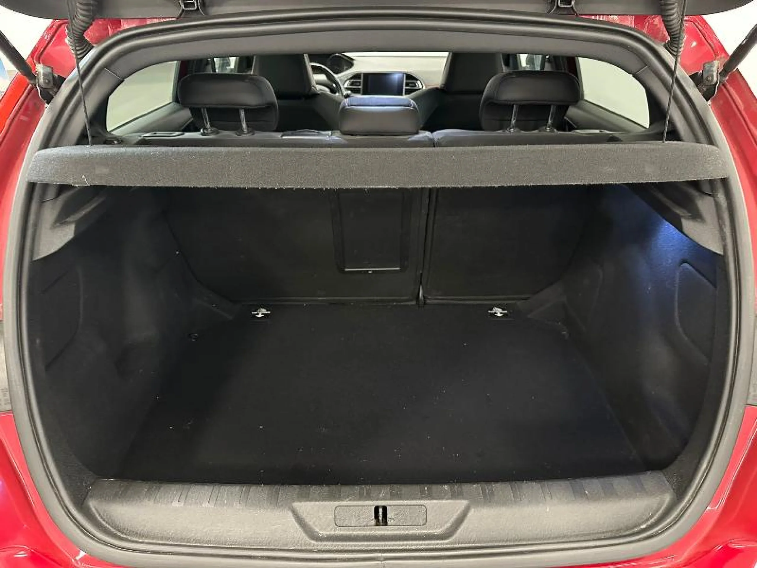 PEUGEOT 308 1.6 GTI 250CV - Foto 12
