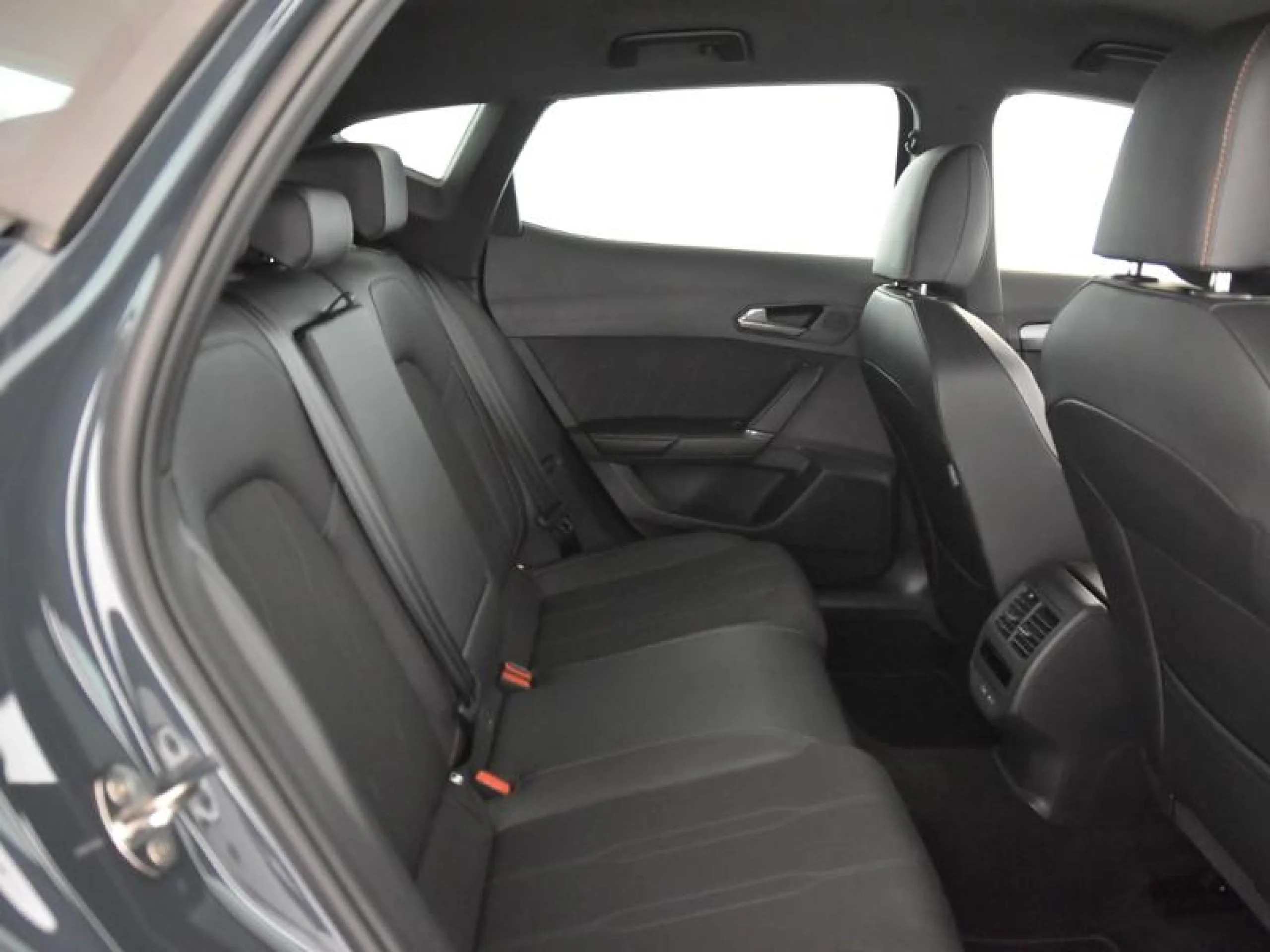 CUPRA FORMENTOR 1.5 TSI E HYBRID 150KW (204 CV) DSG - Foto 5