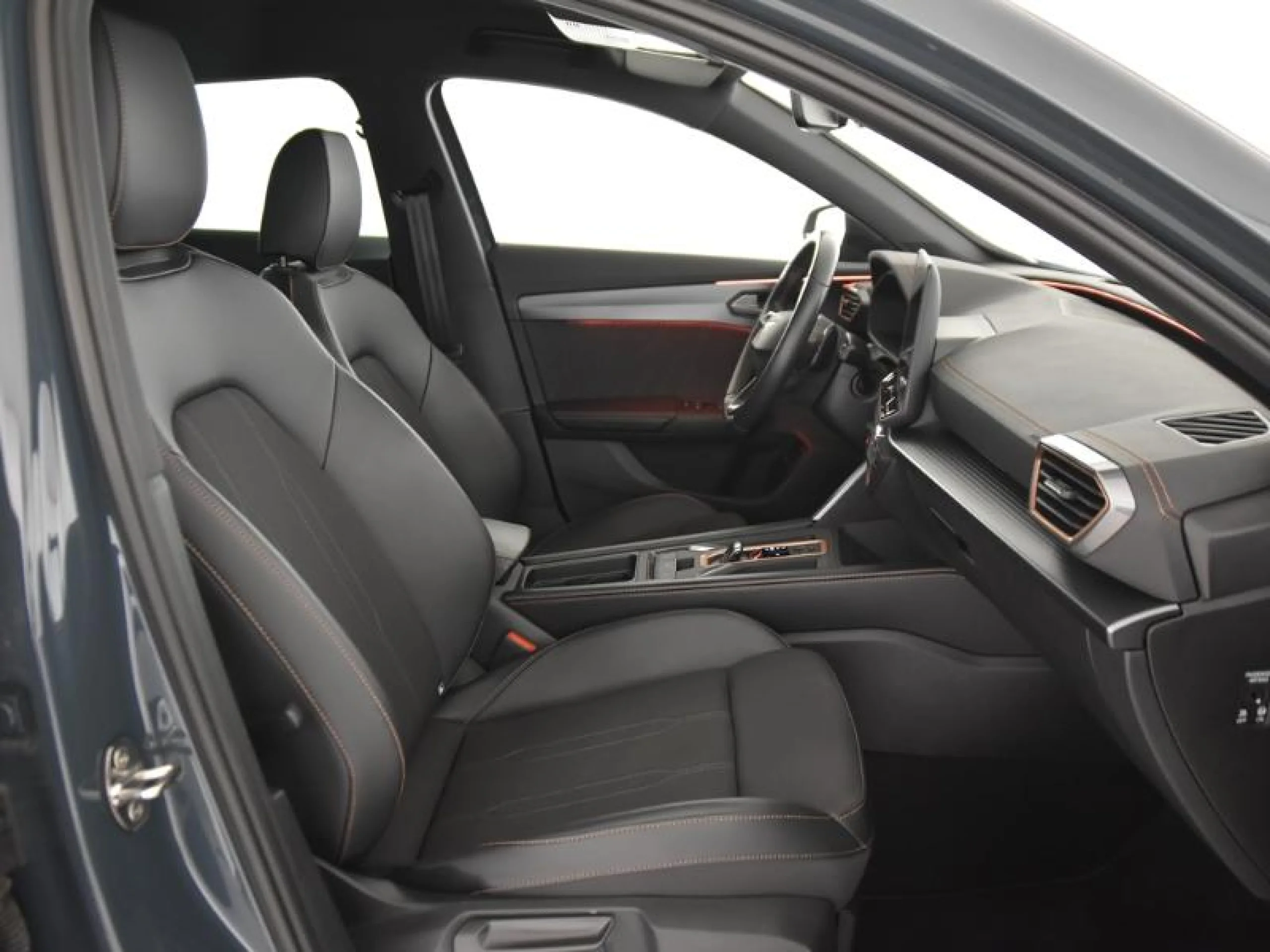CUPRA FORMENTOR 1.5 TSI E HYBRID 150KW (204 CV) DSG - Foto 6