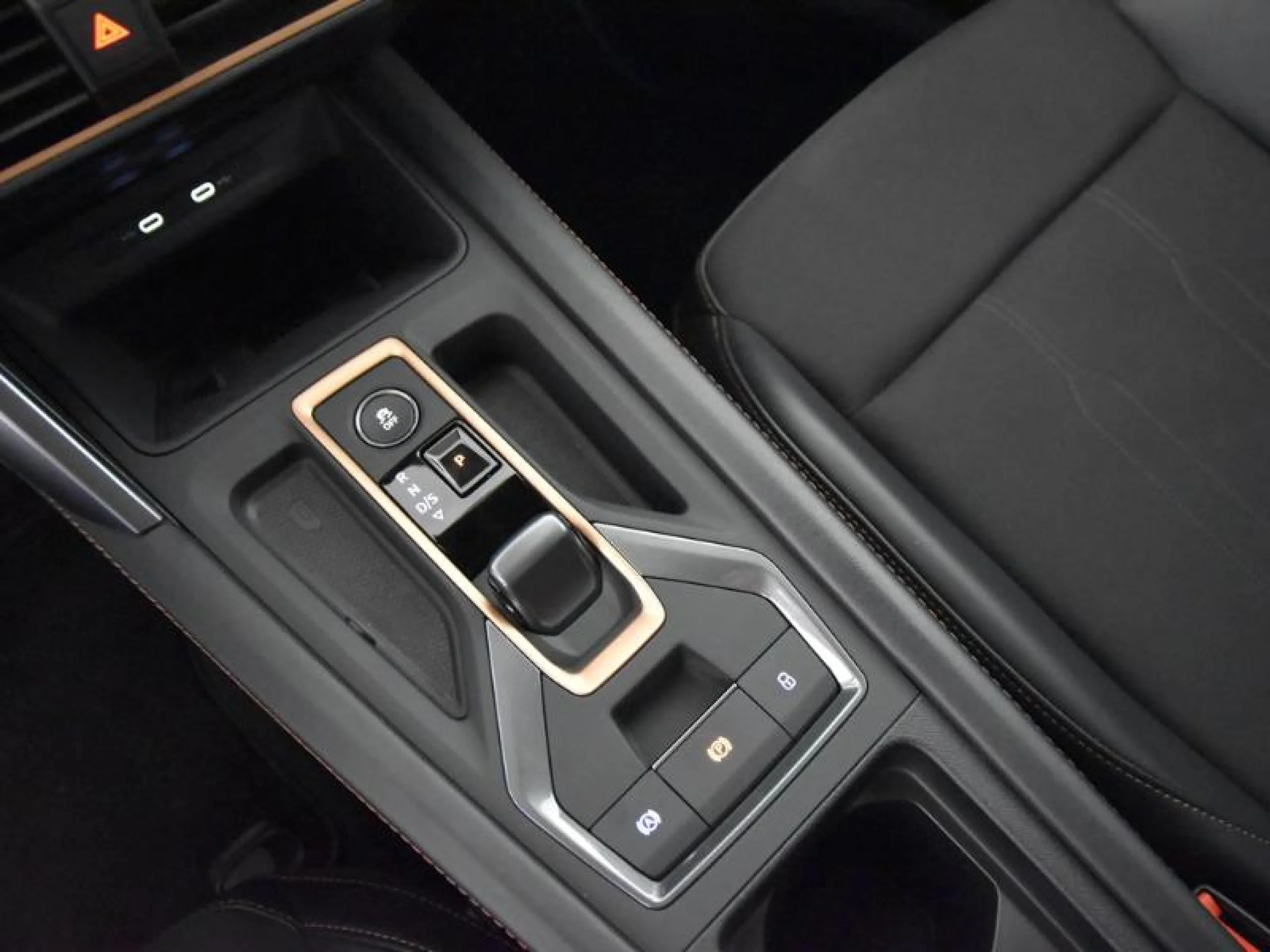 CUPRA FORMENTOR 1.5 TSI E HYBRID 150KW (204 CV) DSG - Foto 10