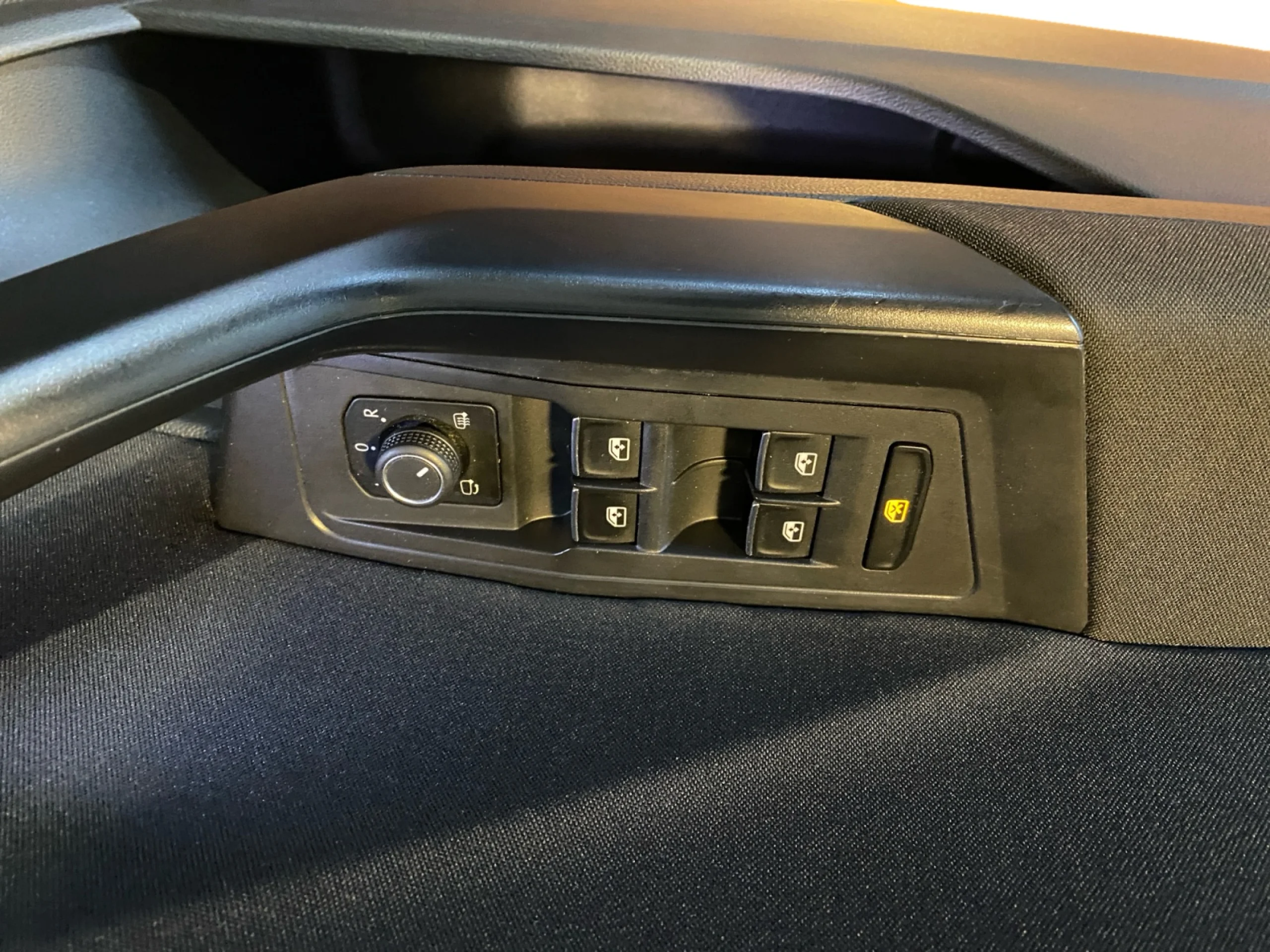 VOLKSWAGEN T ROC ADVANCE STYLE 1.0 TSI 81KW (110CV) - Foto 9