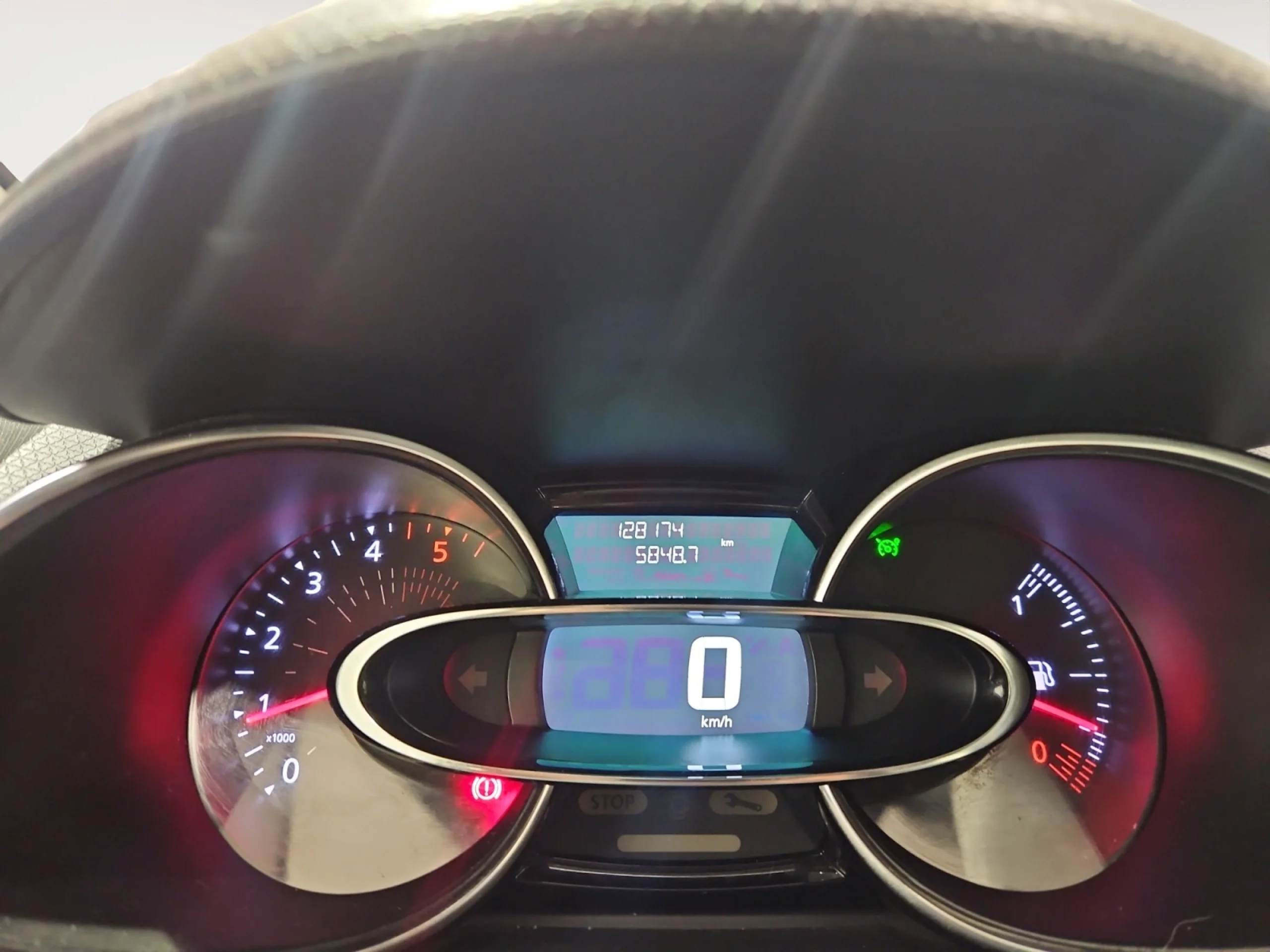 RENAULT CLIO SPORT TOUR GT LINE - Foto 15