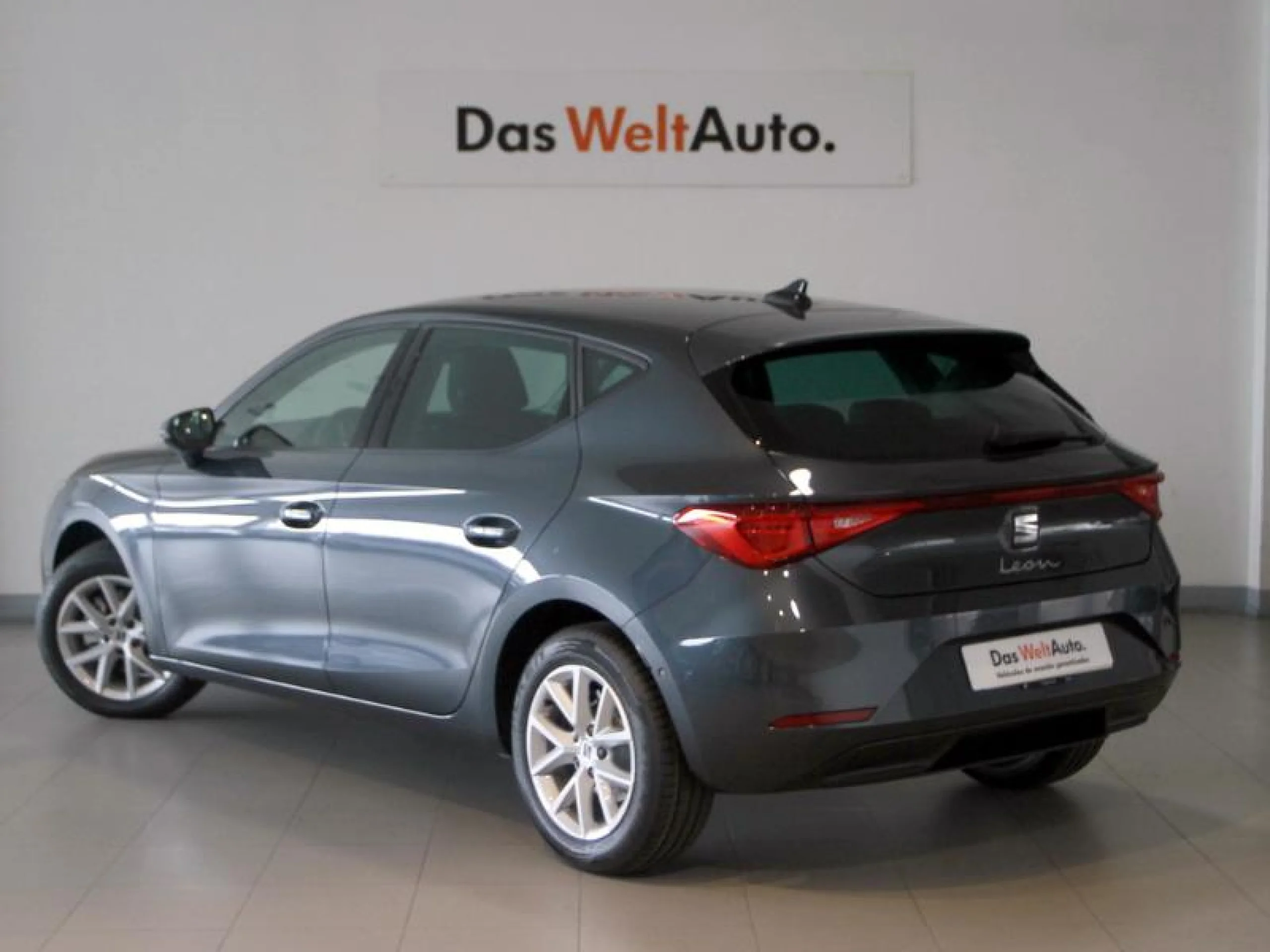 SEAT LEON 1.0 TSI 81KW S&S STYLE GO - Foto 2