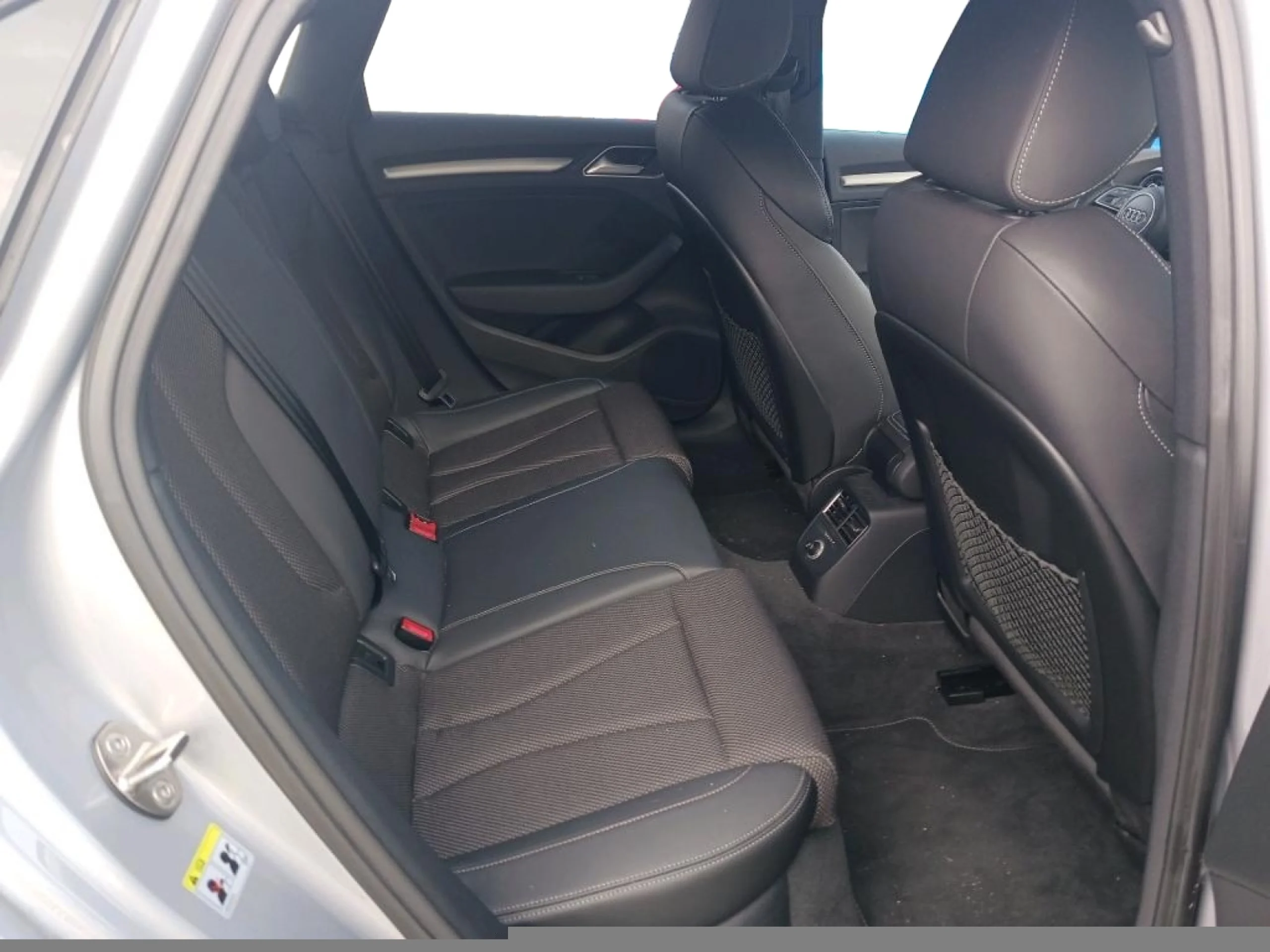 AUDI A3 SEDAN BLACK LINE 35 TDI 110KW S TRONIC - Foto 5