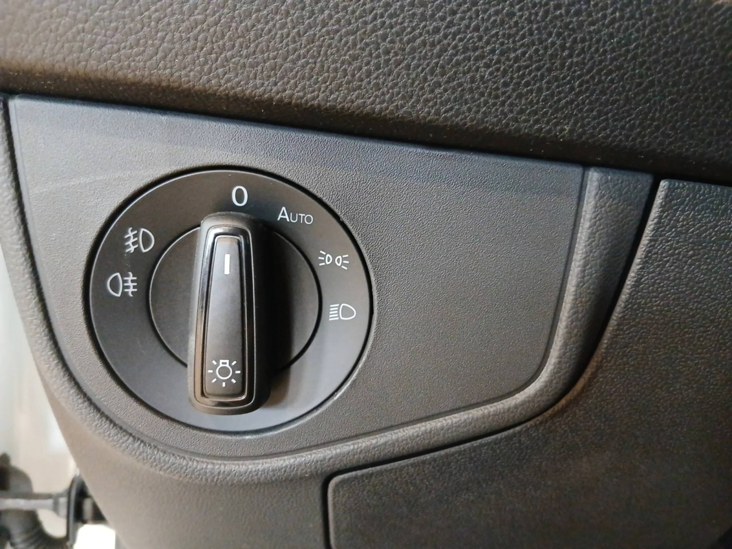 VOLKSWAGEN TAIGO TAIGO R LINE 1.0 TSI 85 KW (115 CV )  AUTOM TICO DSG 7 VEL. - Foto 12