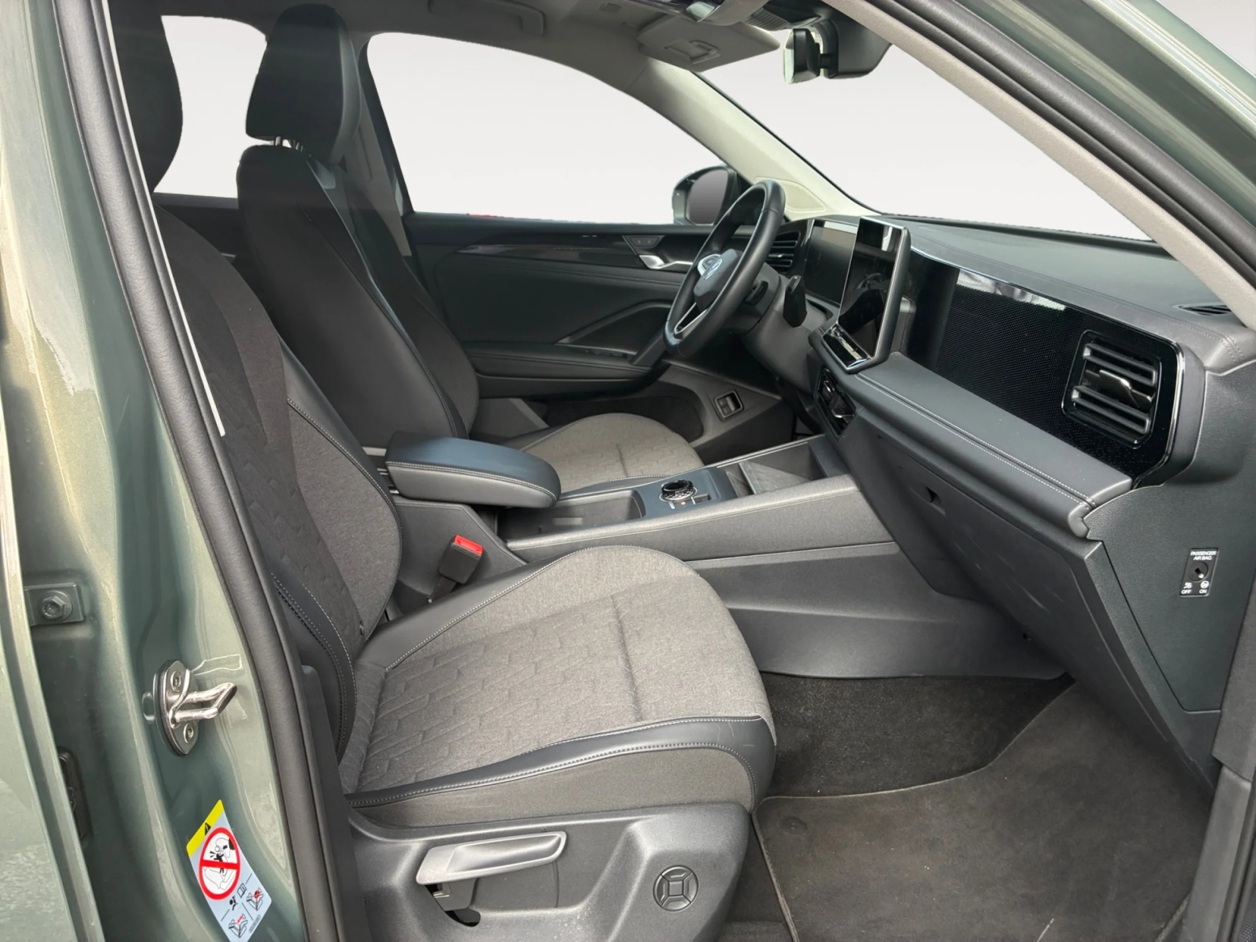 VOLKSWAGEN TIGUAN ··MÁS·· 1.5 TSI EHYBRID 150KW (204CV) DSG - Foto 5