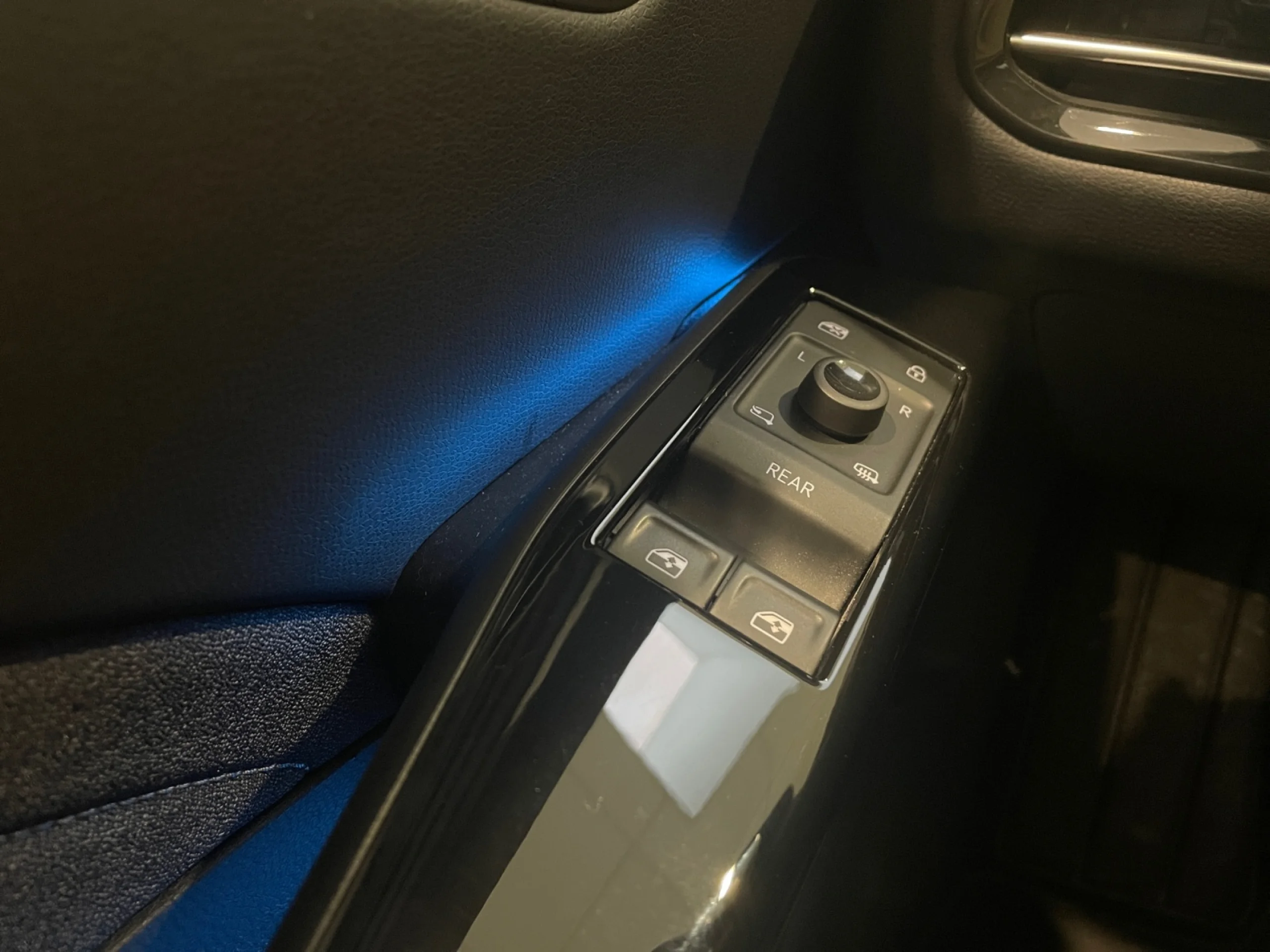 VOLKSWAGEN ID.3 PRO 150KW (204CV) 58KWH AUTOMÁTICO - Foto 9