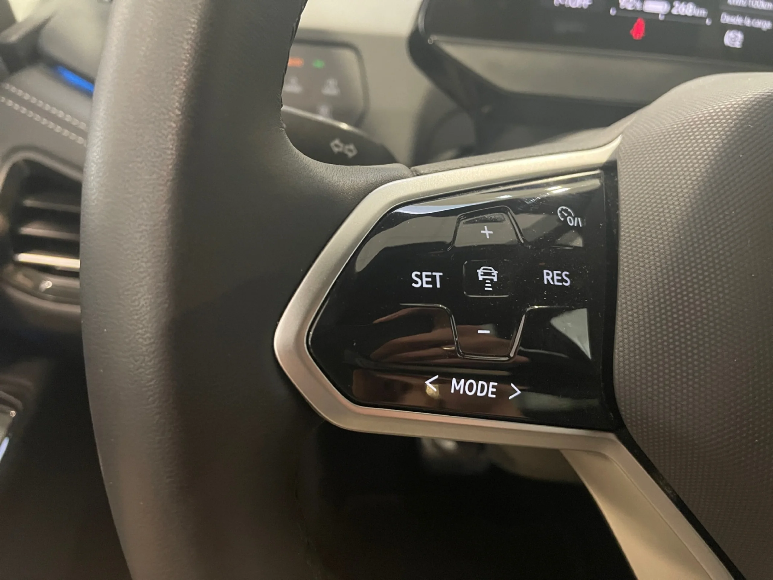 VOLKSWAGEN ID.3 PRO 150KW (204CV) 58KWH AUTOMÁTICO - Foto 11