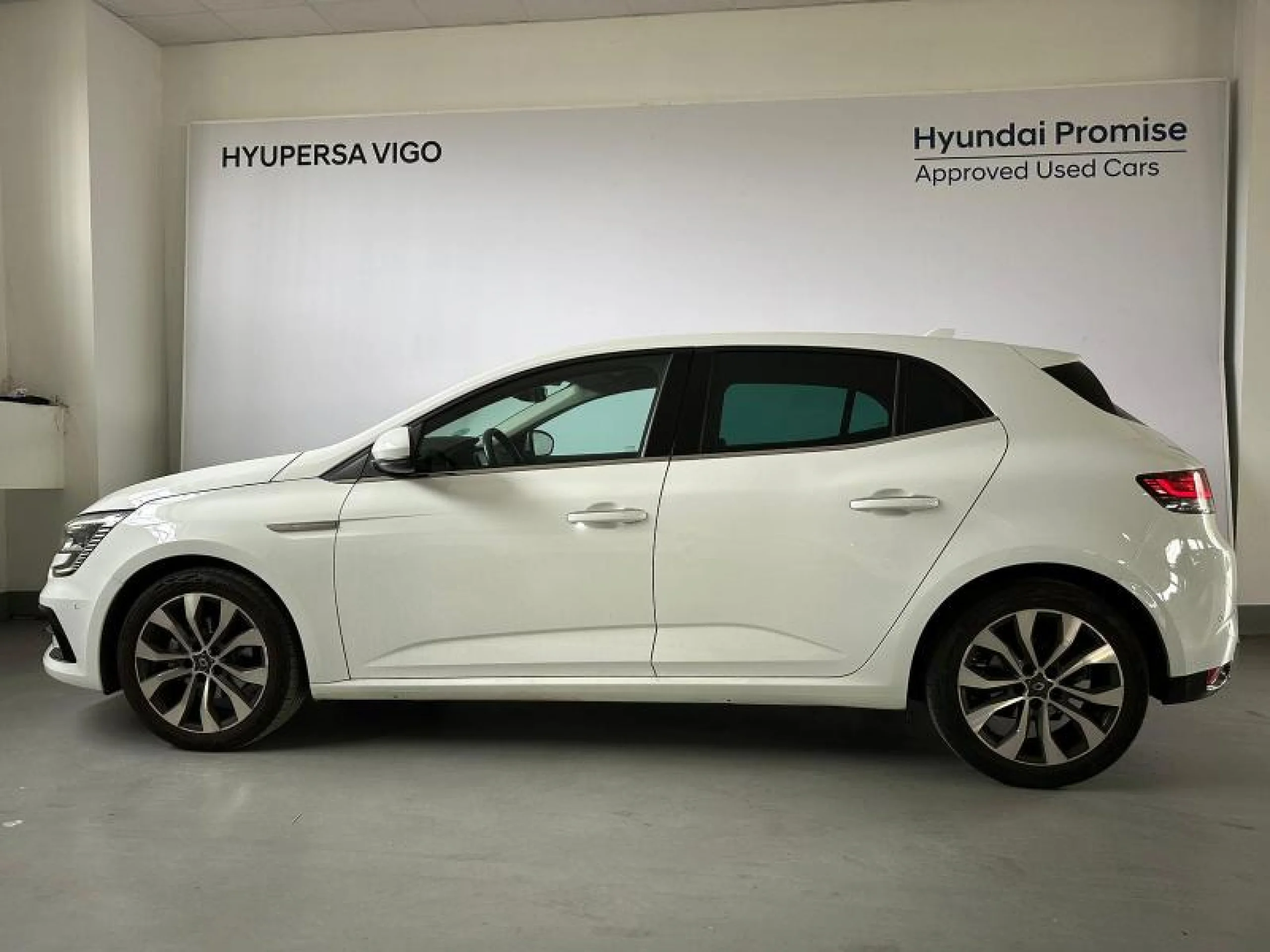 RENAULT MEGANE R.S.LINE TCE 103 KW (140CV) GPF - Foto 3