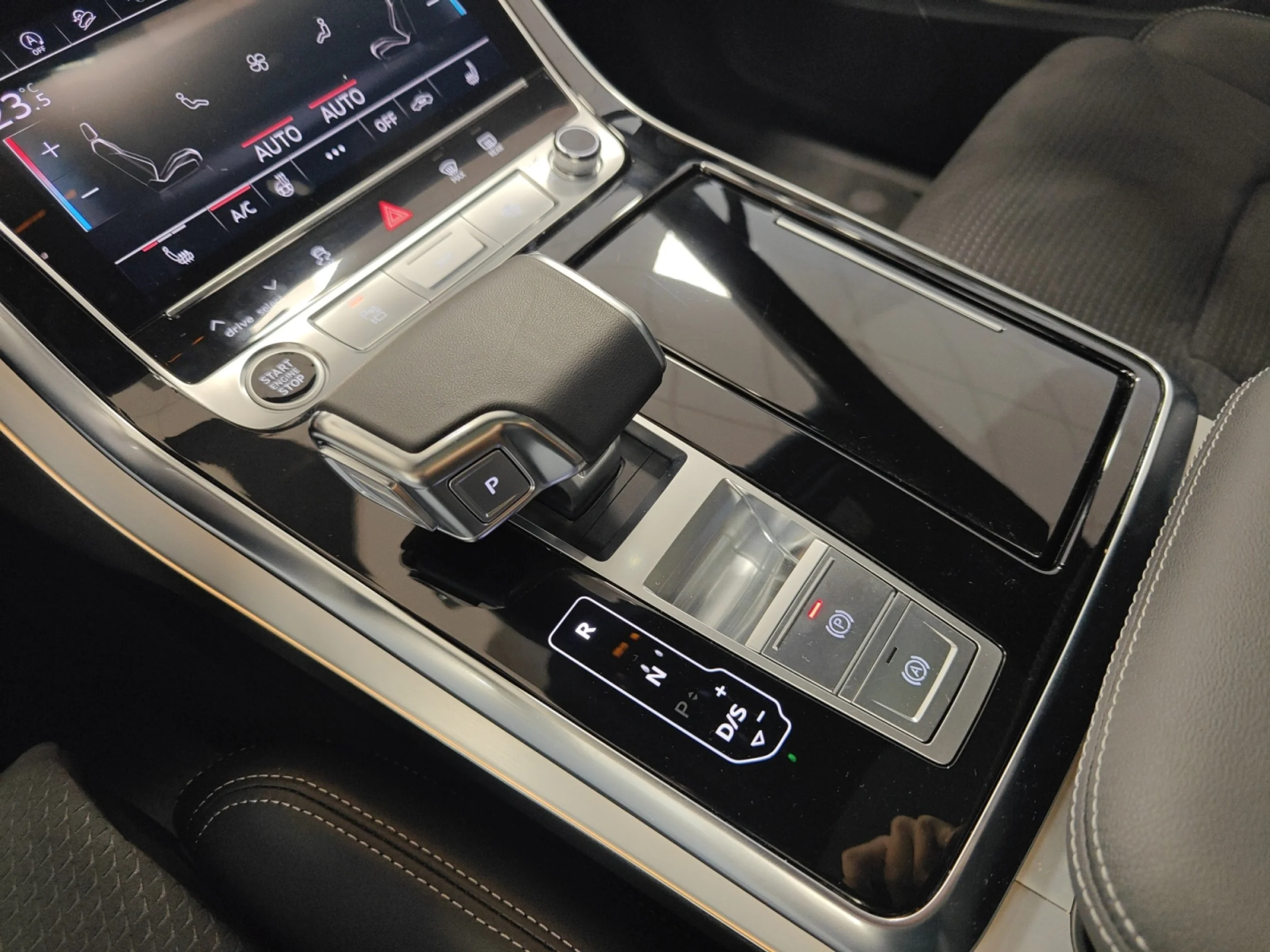 AUDI Q7 S LINE 50 TDI QUATTRO 210KW (286CV) TIPT - Foto 33