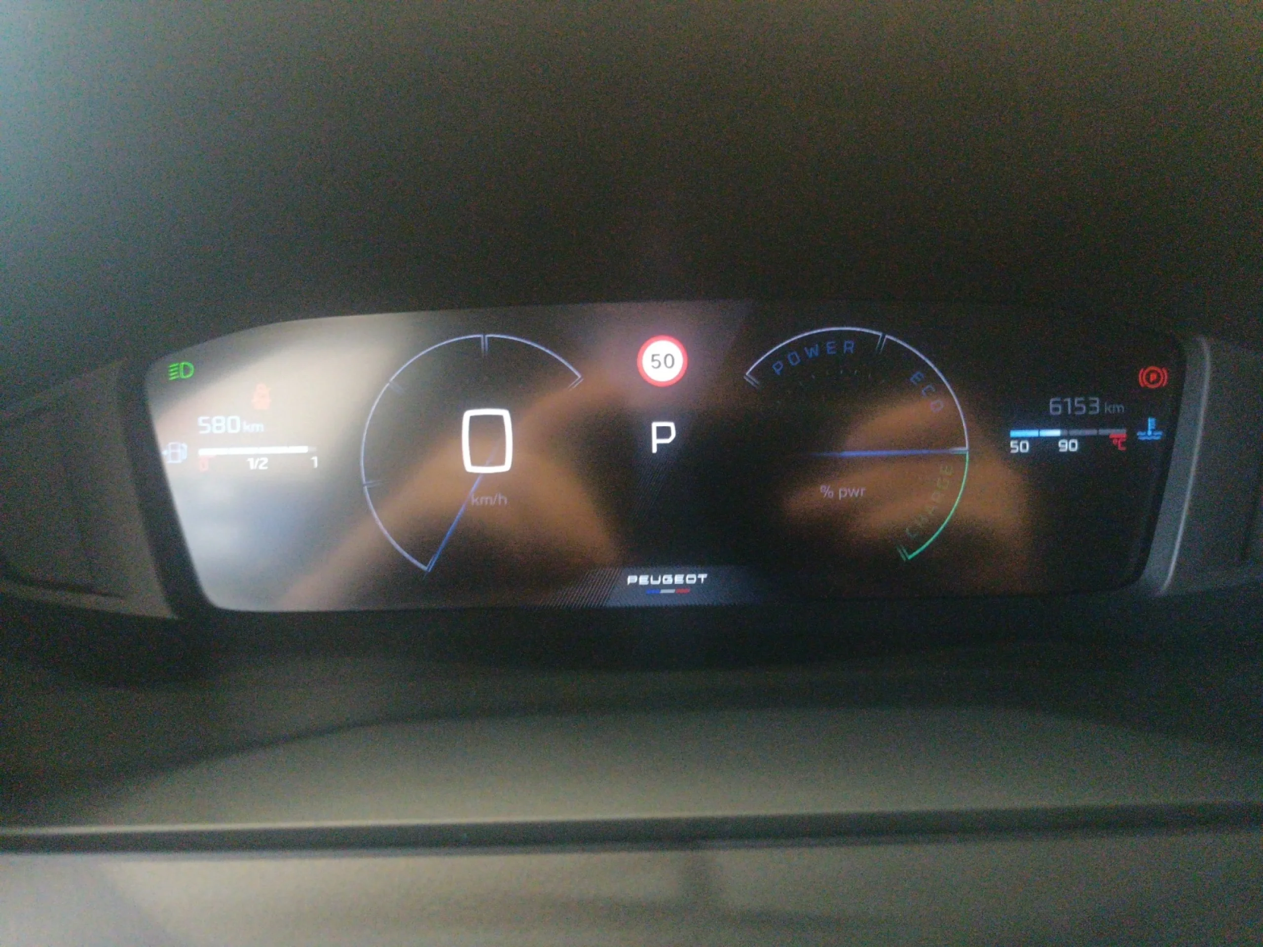 PEUGEOT 208 ALLURE HYBRID 110 EDCS6 - Foto 14