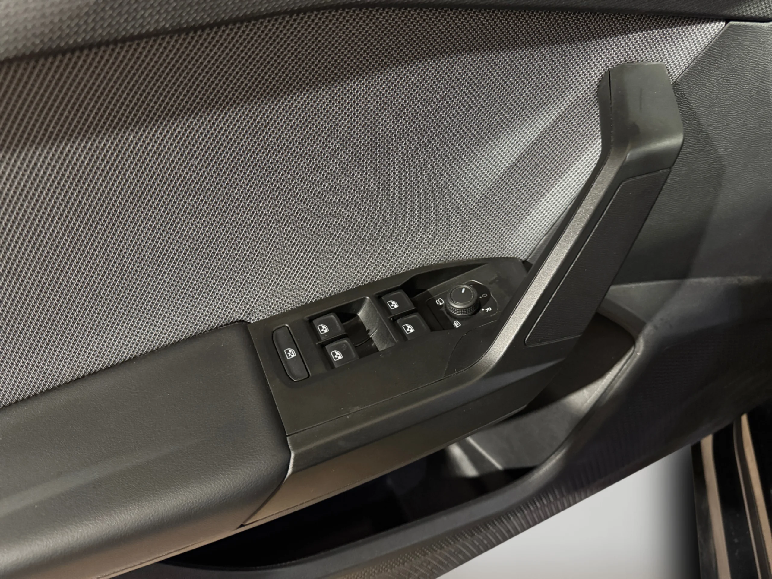 SEAT LEON 1.0 TSI 81KW S&S STYLE XS - Foto 13