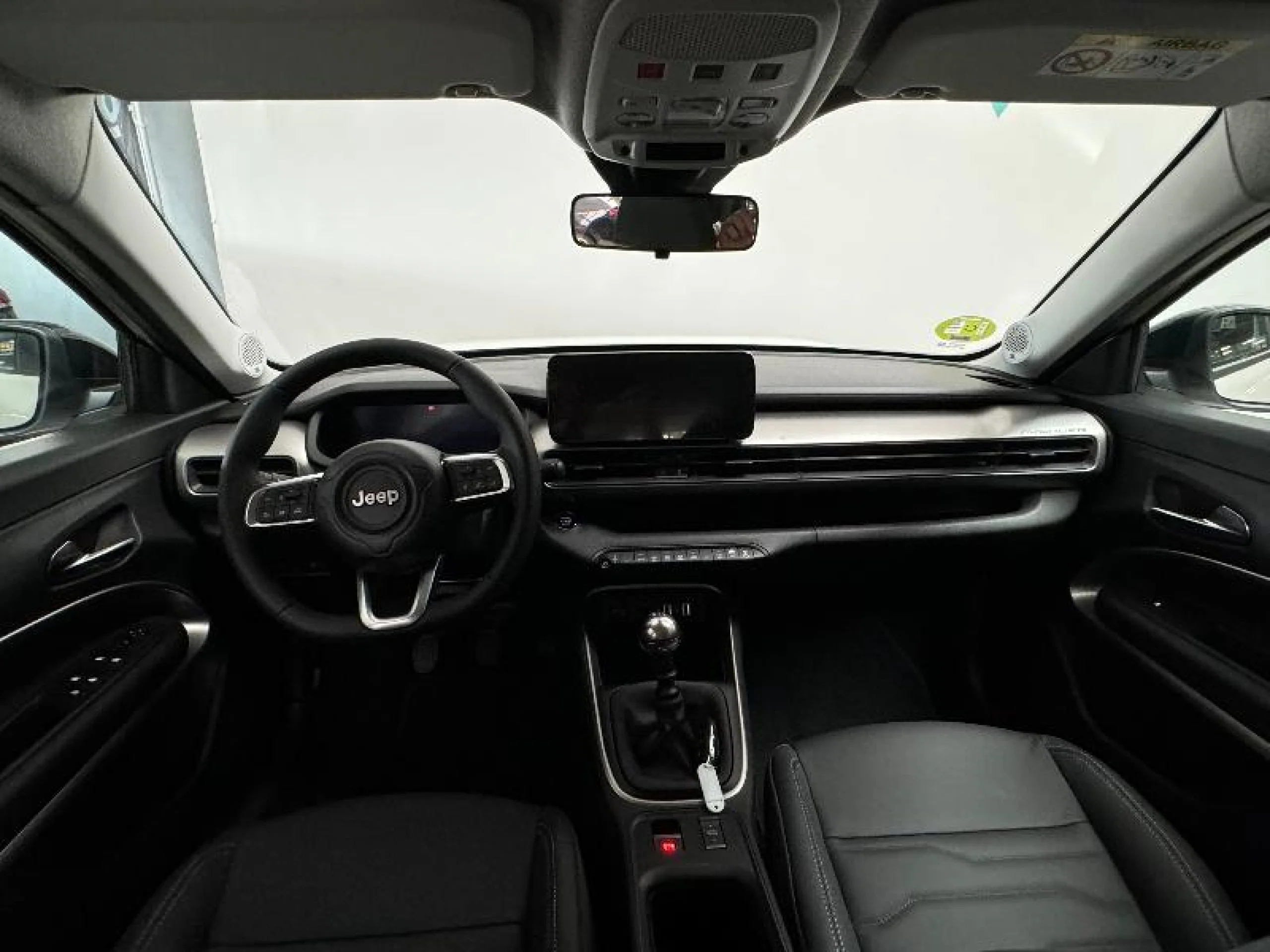 JEEP AVENGER 1.2 G 74KW (100CV) ALTITUDE - Foto 8