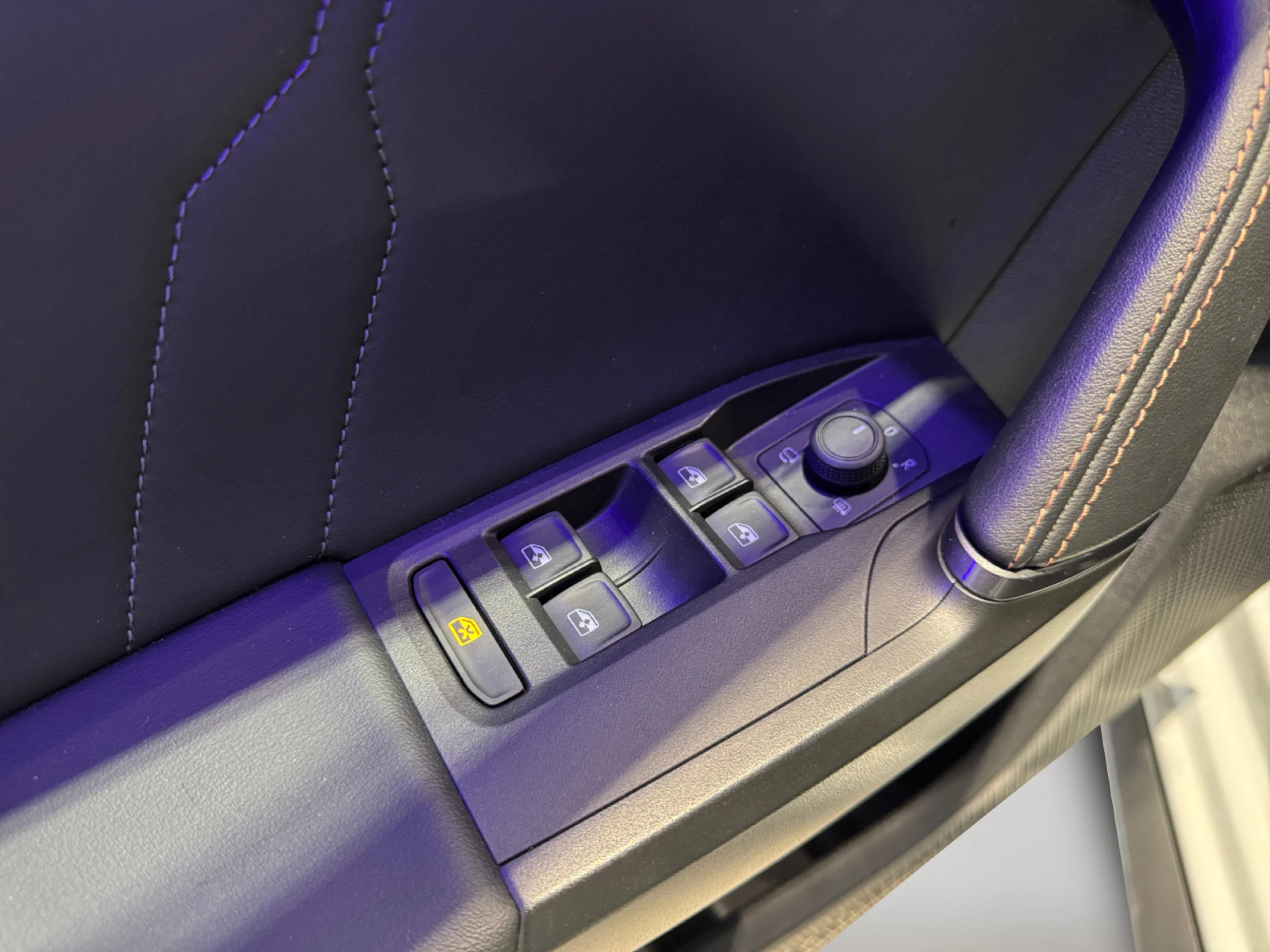 CUPRA LEON VZ 2.0 TSI 221KW (300 CV) DSG - Foto 14