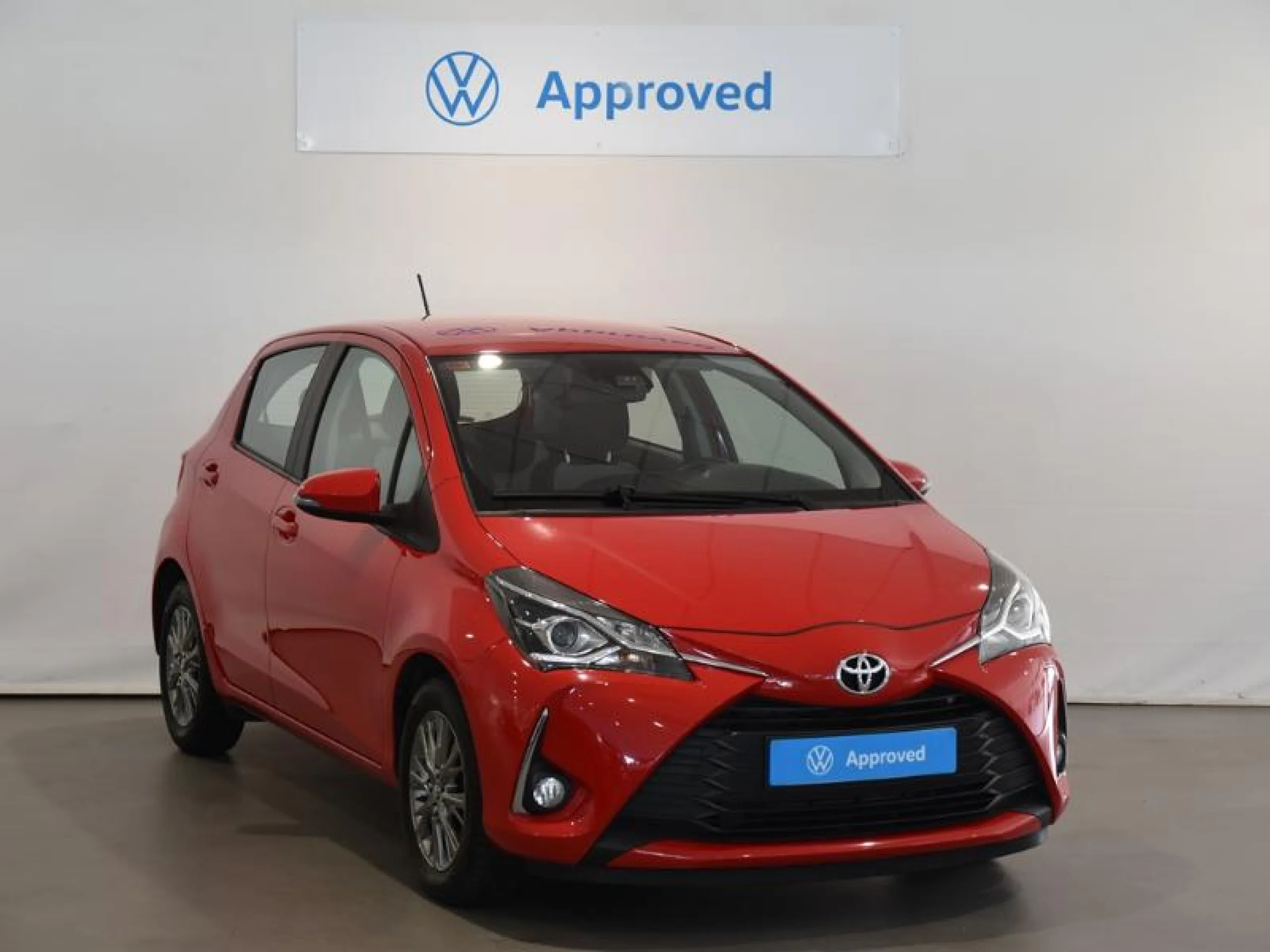 TOYOTA Yaris 1.5 110 ACTIVE - Foto 1