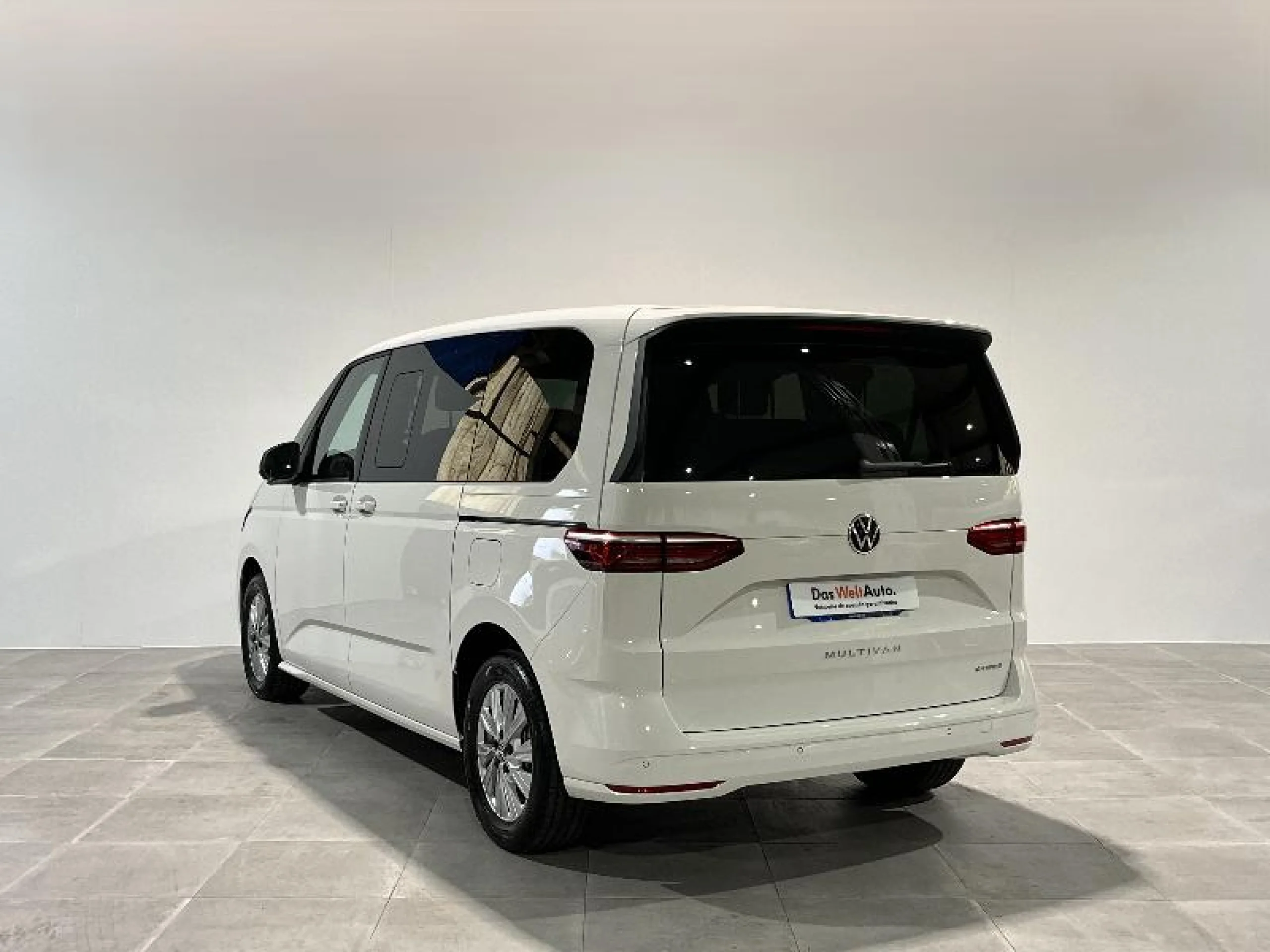 VW COMERCIALES Multivan MULTIVAN V0  MULTIVAN    1.4 EHYBRID COMBINADO: 160 KW (218 CV) DSG 6 VEL.    10,4 KWH - Foto 2