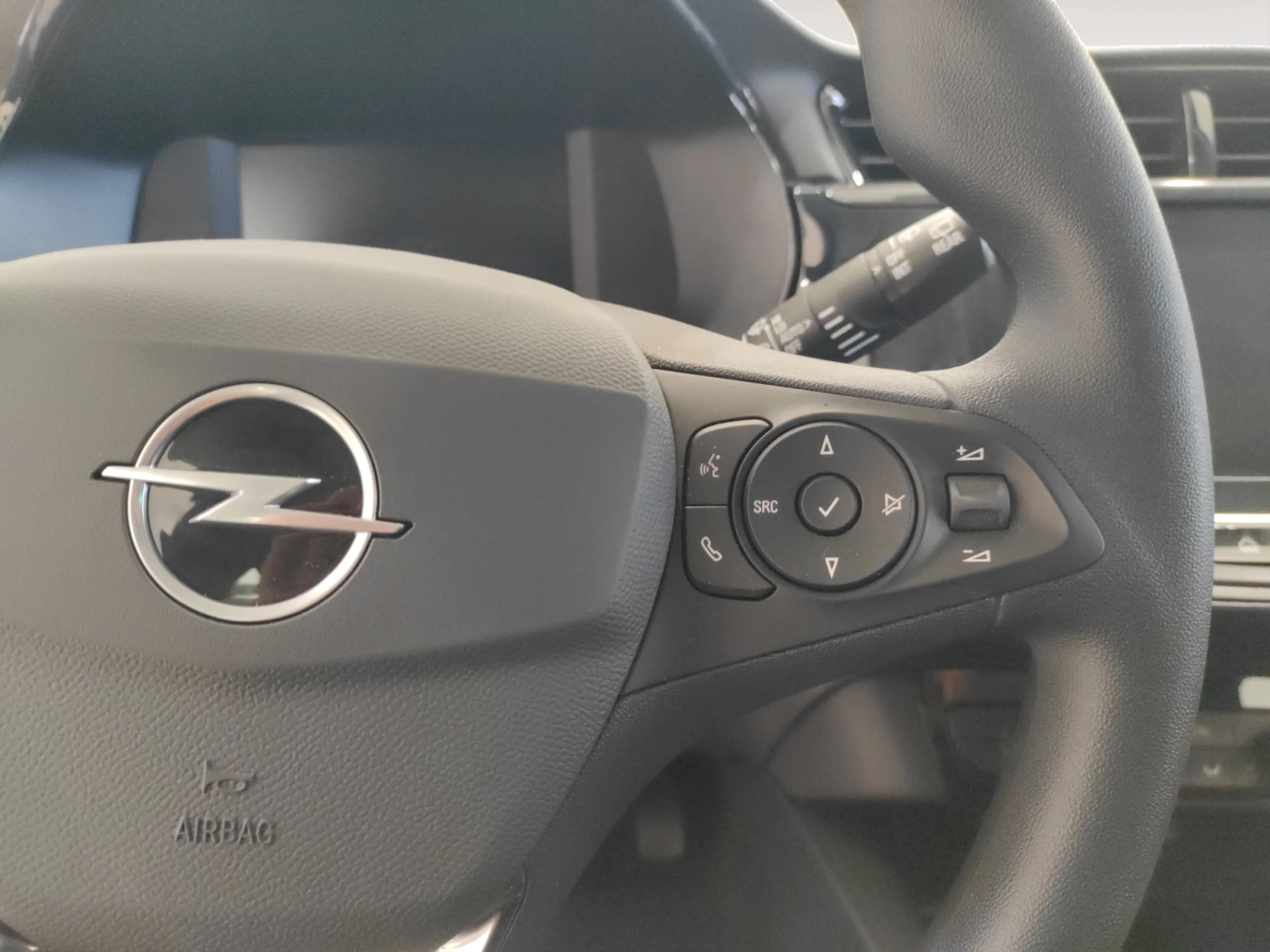 OPEL CORSA 1.2T XHL 74KW (100CV) EDITION - Foto 12