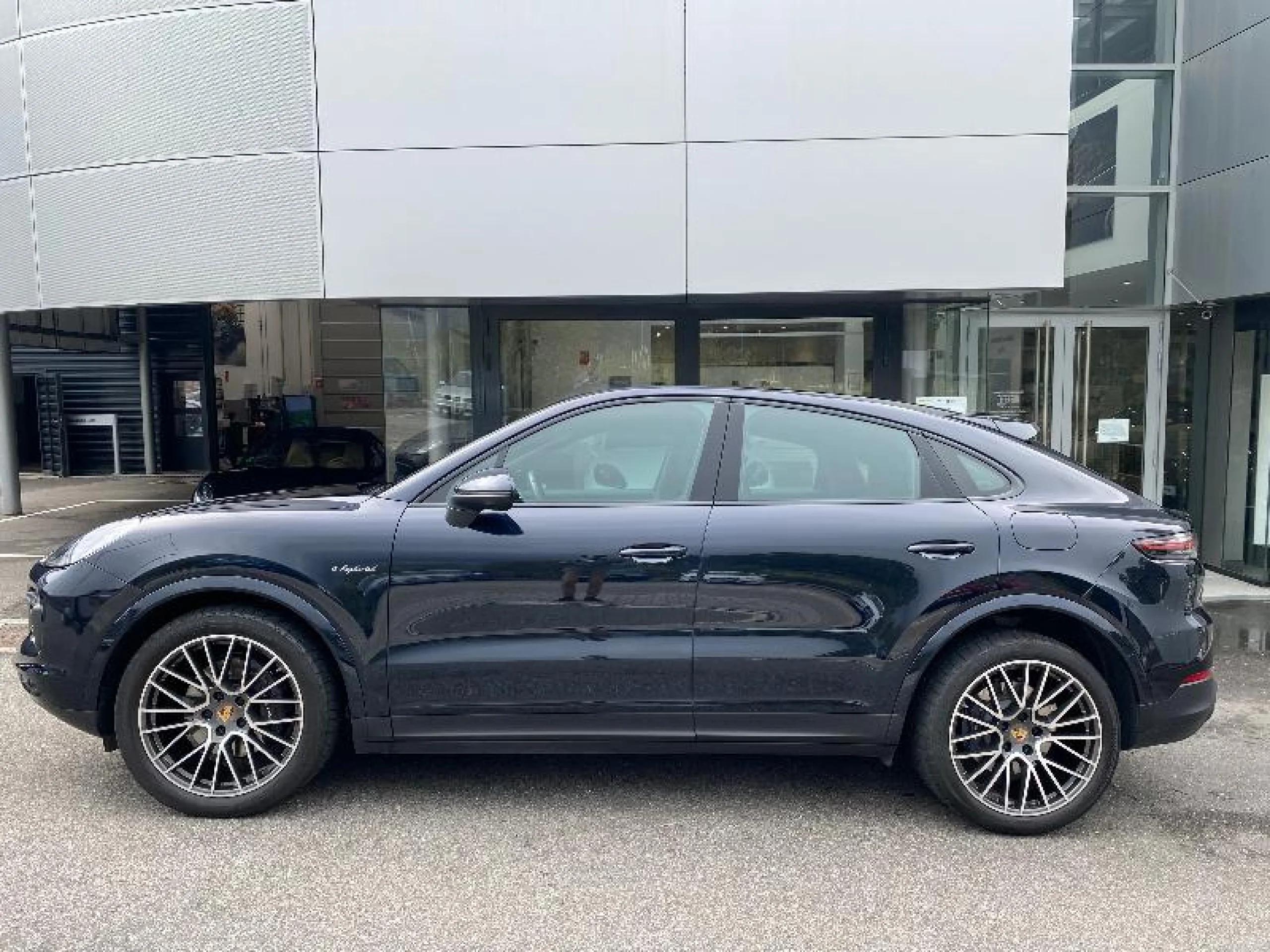 PORSCHE CAYENNE COUPE E HYBRID - Foto 2