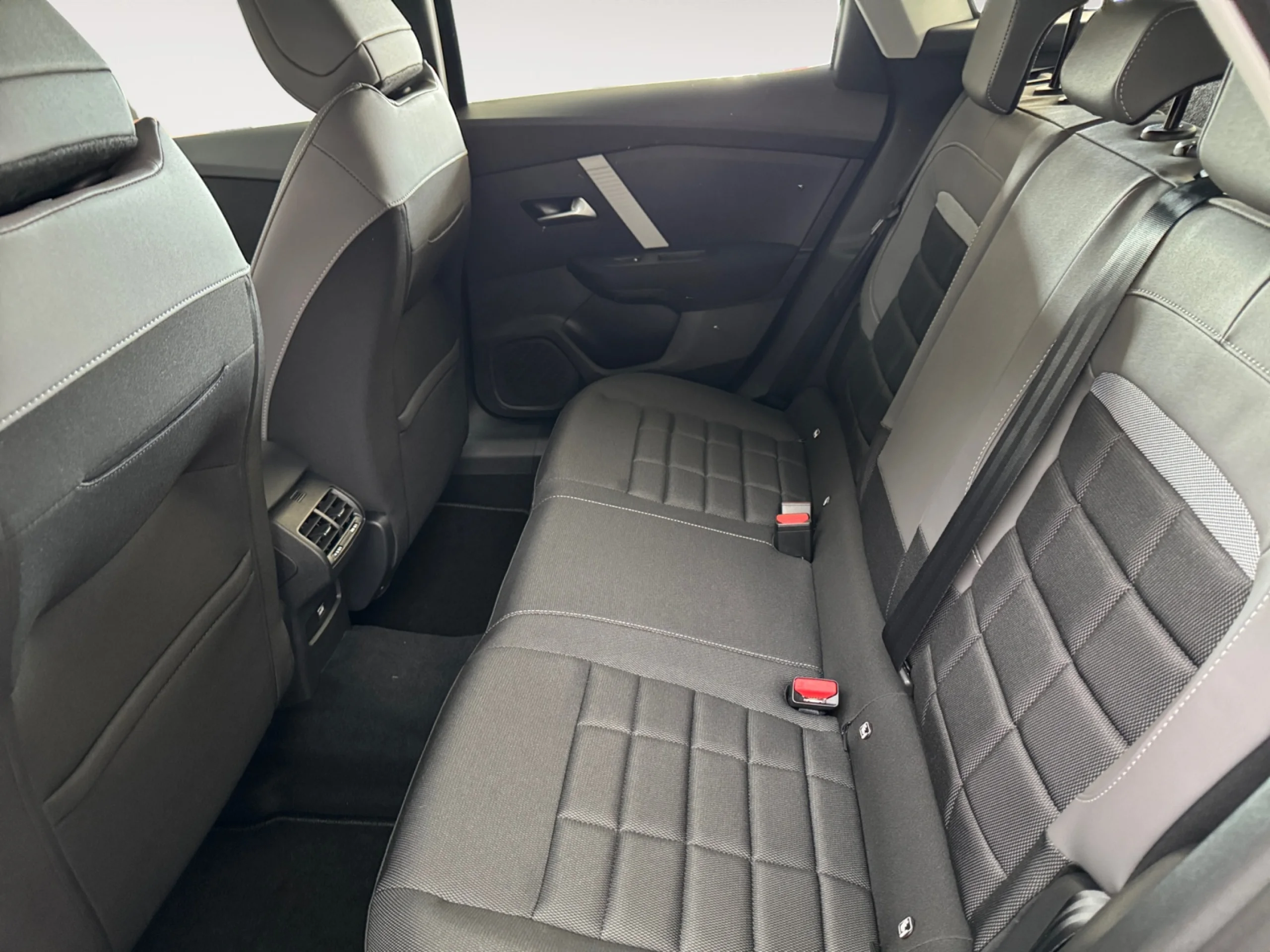 CITROEN C4 HYBRID 145 Ë DCS6 BUSINESS EDITION - Foto 10