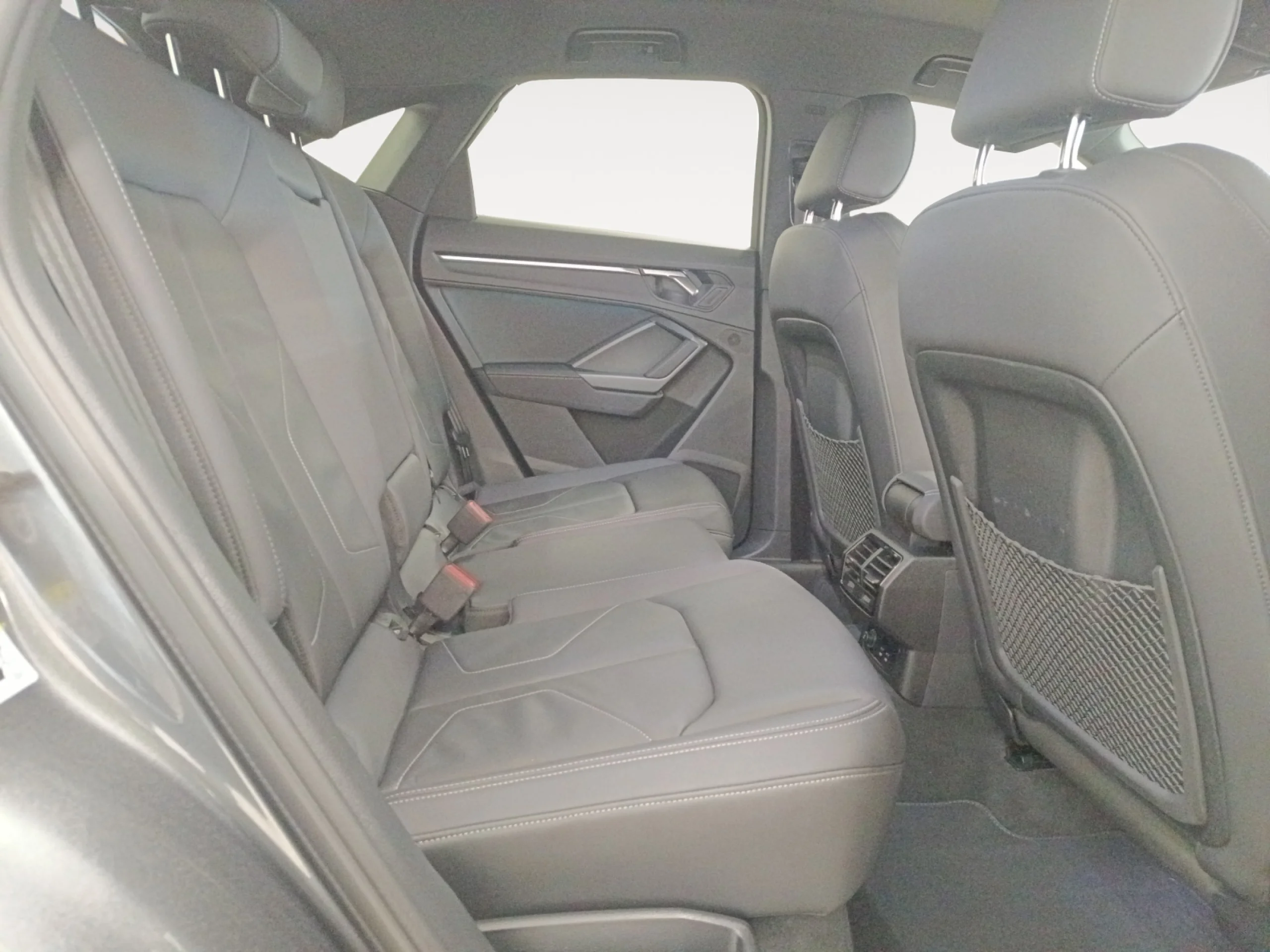 AUDI Q3 SPORTBACK BLACK LINE 35 TDI 110KW (150CV) S TRONIC - Foto 6