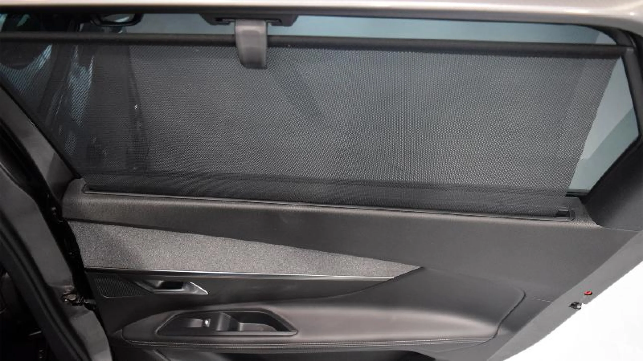 PEUGEOT 5008 ALLURE 1.5L BLUEHDI 96KW (130CV) S - Foto 16