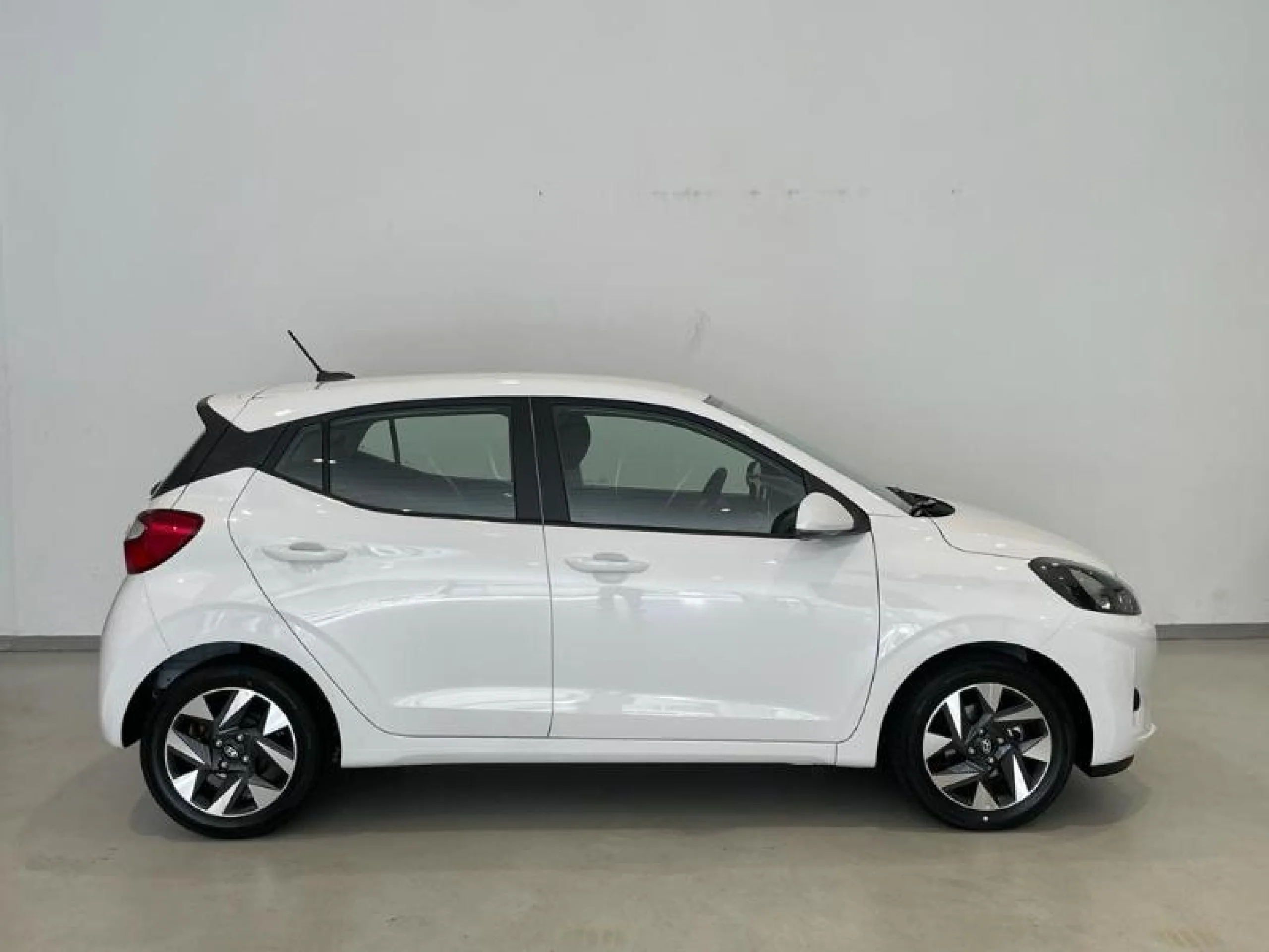 HYUNDAI I10 1.0 KLASS - Foto 2