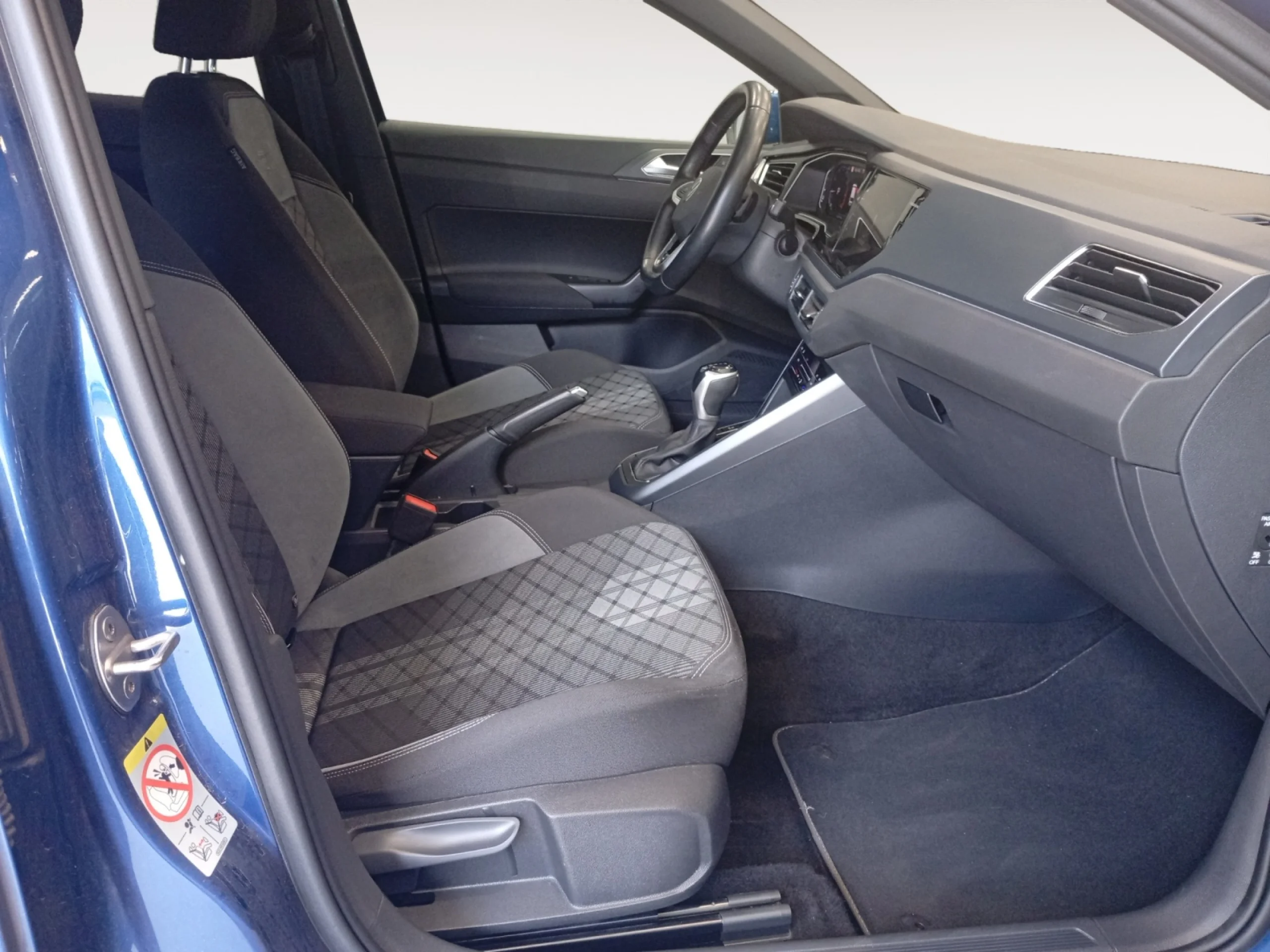VOLKSWAGEN POLO R LINE 1.0 TSI 81KW (110CV) DSG - Foto 5