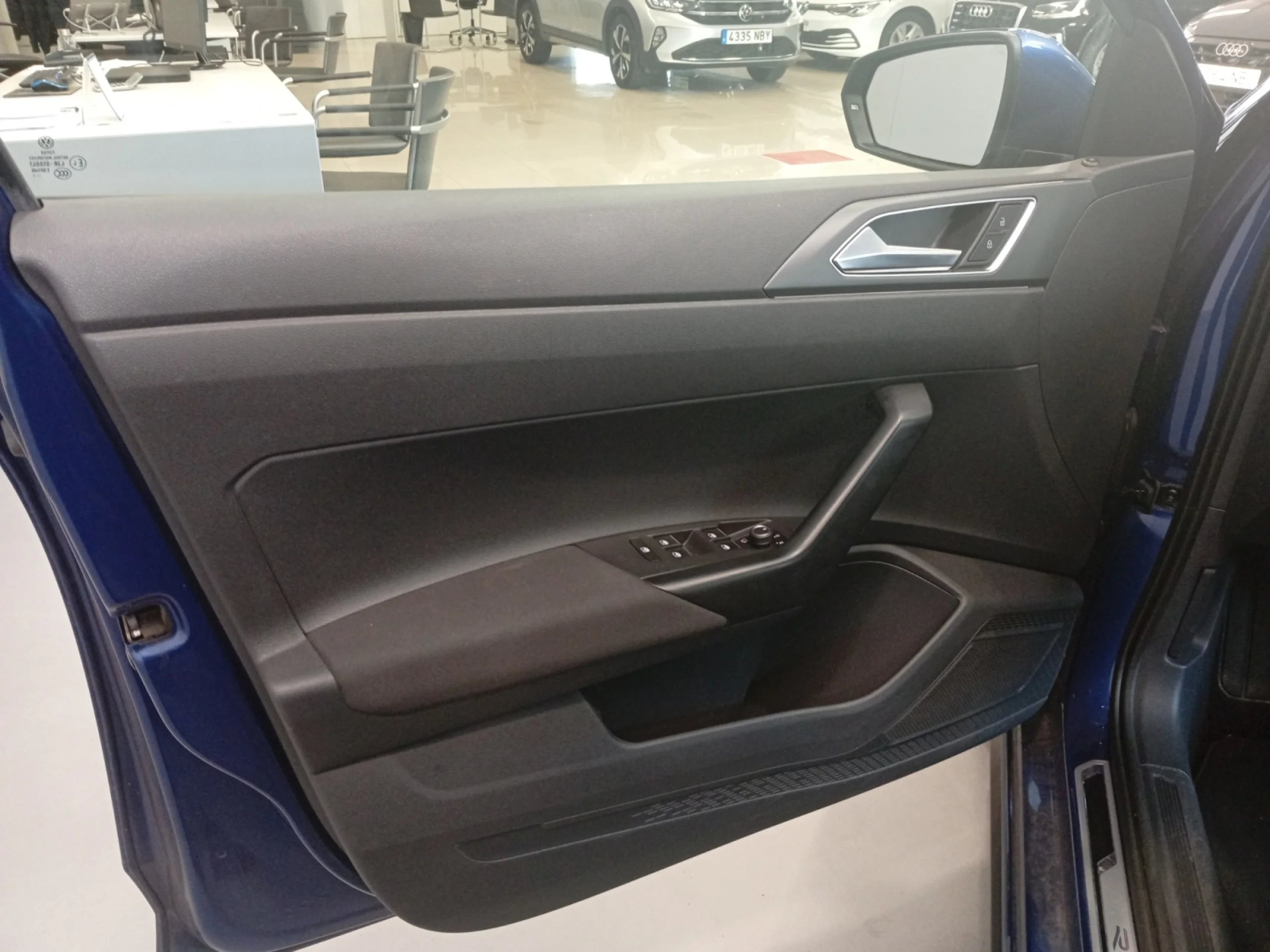 VOLKSWAGEN POLO R LINE 1.0 TSI 81KW (110CV) DSG - Foto 10
