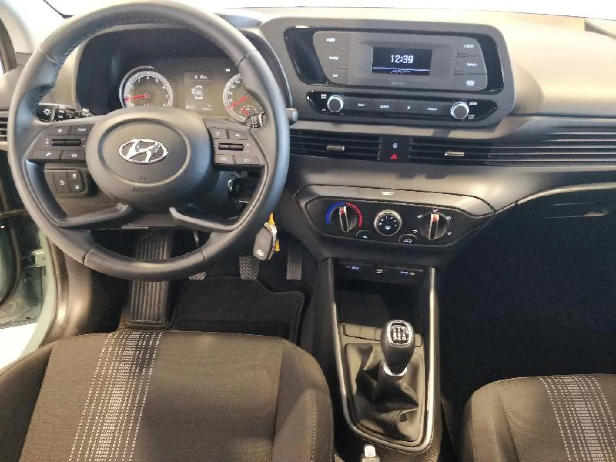 HYUNDAI BAYON 1.2 MPI ESSENCE - Foto 4
