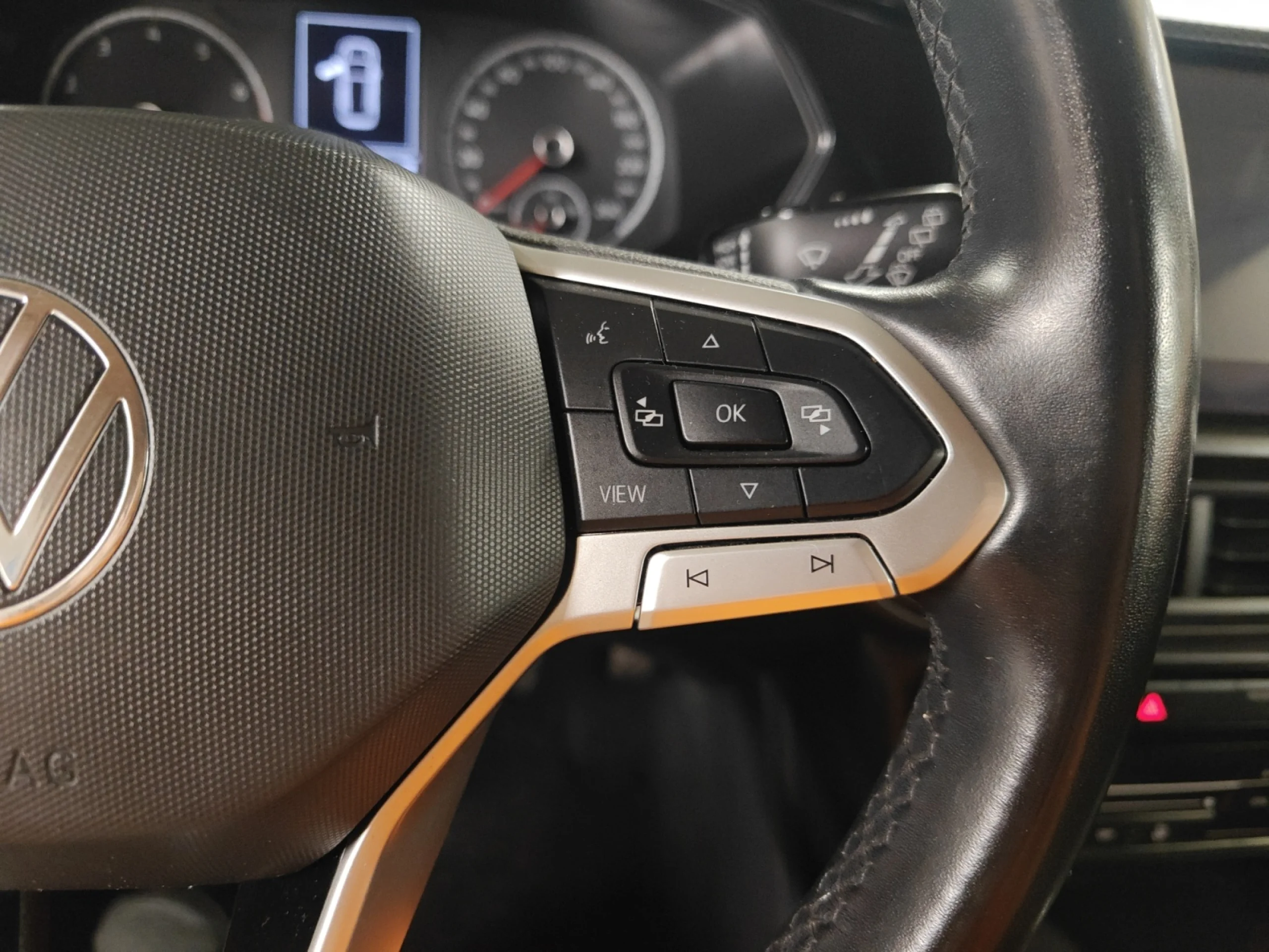 VOLKSWAGEN T CROSS ADVANCE 1.0 TSI 70KW (95CV) - Foto 10