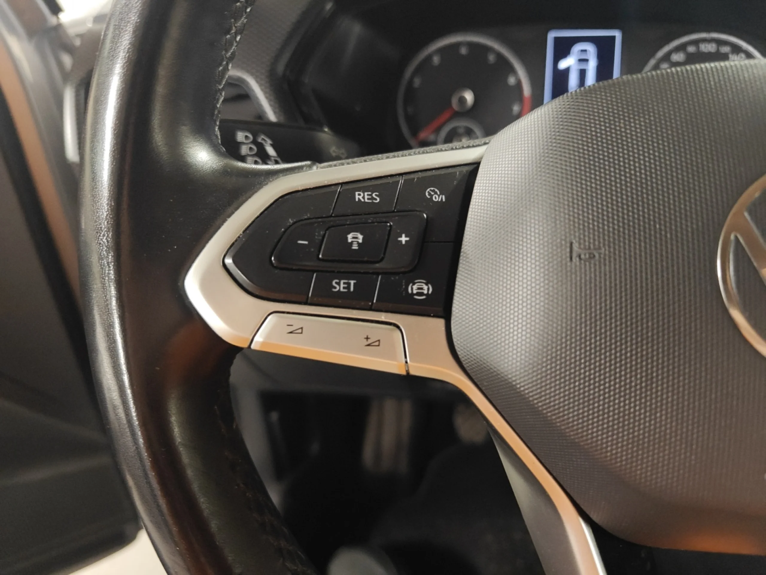 VOLKSWAGEN T CROSS ADVANCE 1.0 TSI 70KW (95CV) - Foto 11