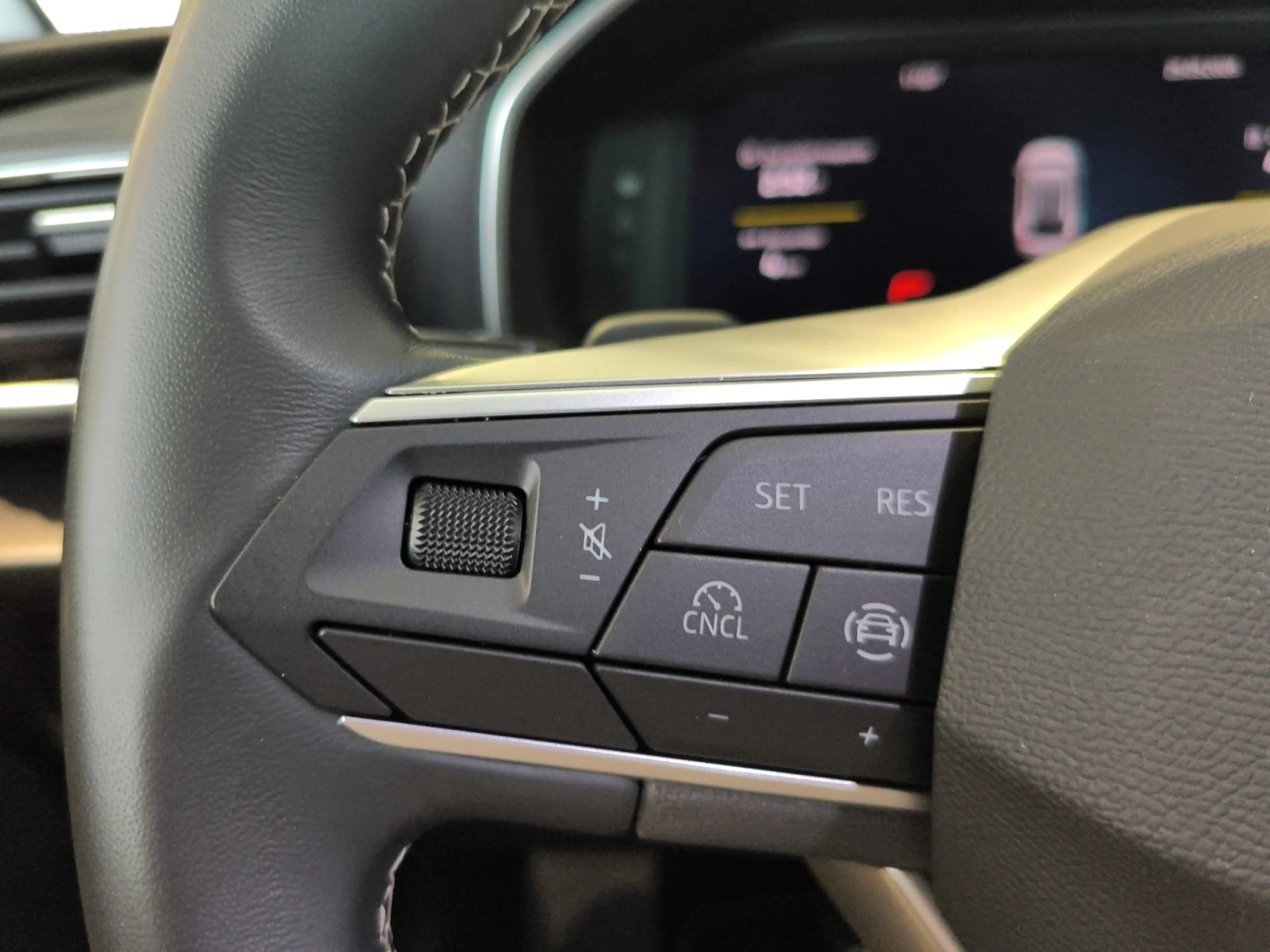 SEAT LEON 1.5 ETSI 85KW DSG STYLE 25 ANIVERSARIO - Foto 9
