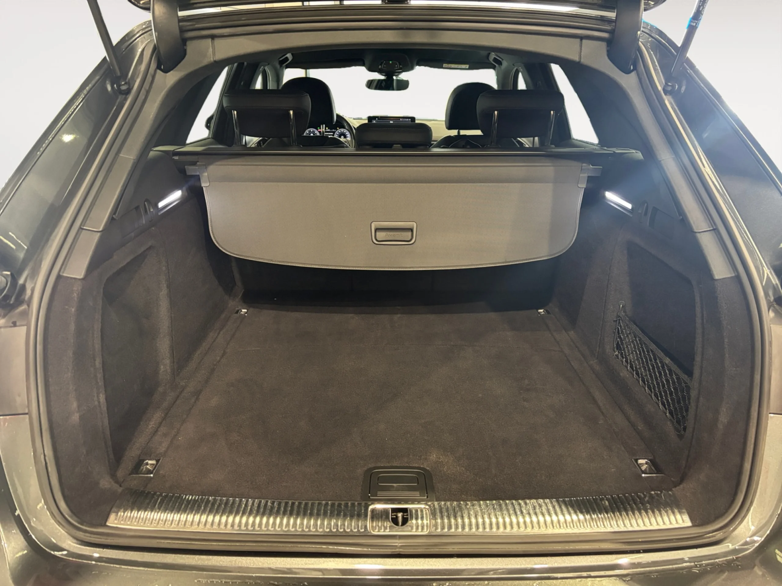 AUDI A4 AVANT BLACK LINE 35 TDI 120KW S TRONIC - Foto 7