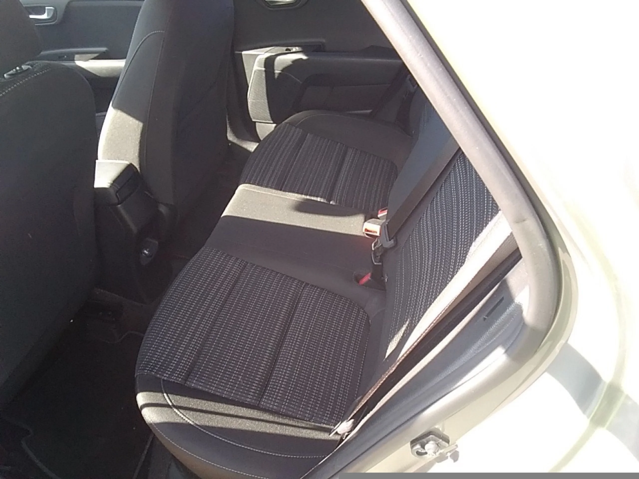 KIA STONIC 1.0 T GDI 88KW (120CV) MHEV MT DRIVE - Foto 9