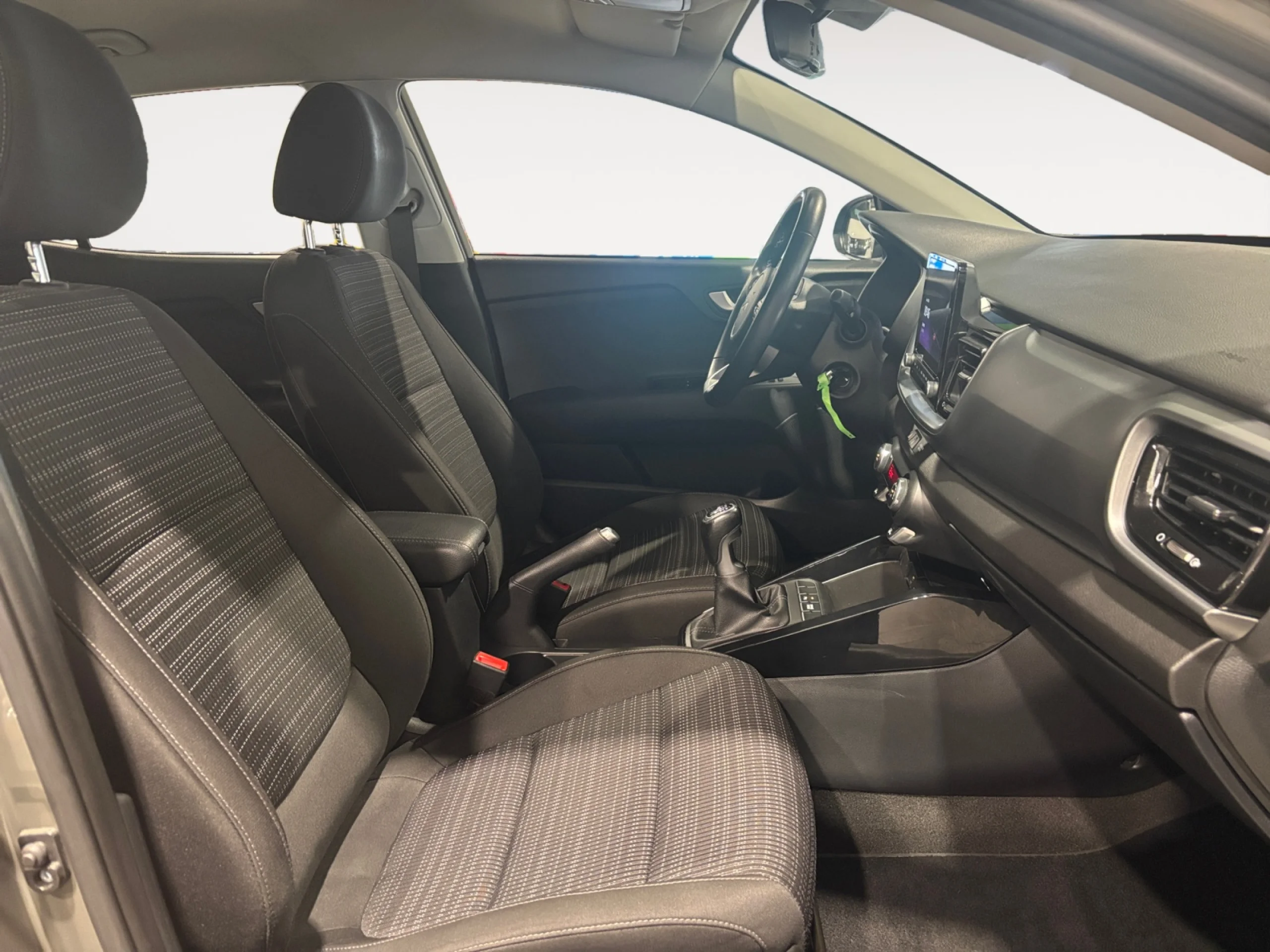 KIA STONIC 1.0 T GDI 88KW (120CV) MHEV MT DRIVE - Foto 5