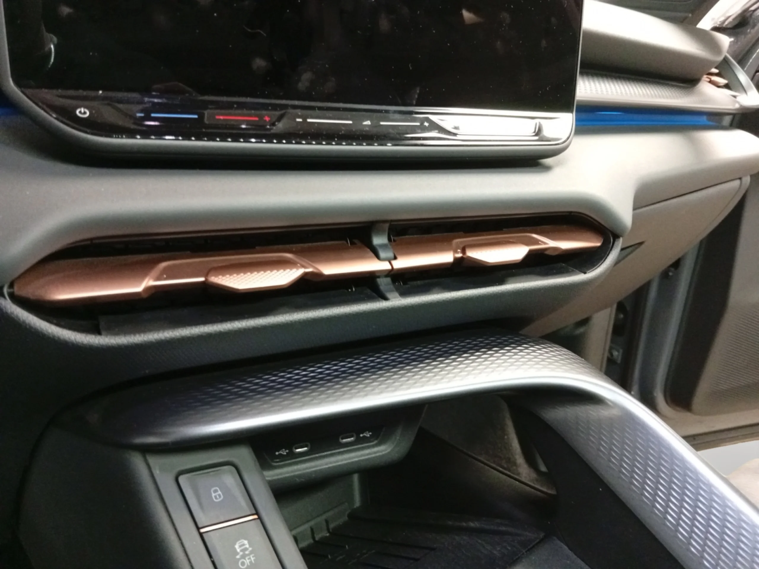 CUPRA TERRAMAR 1.5 ETSI 110KW (150 CV) DSG - Foto 13