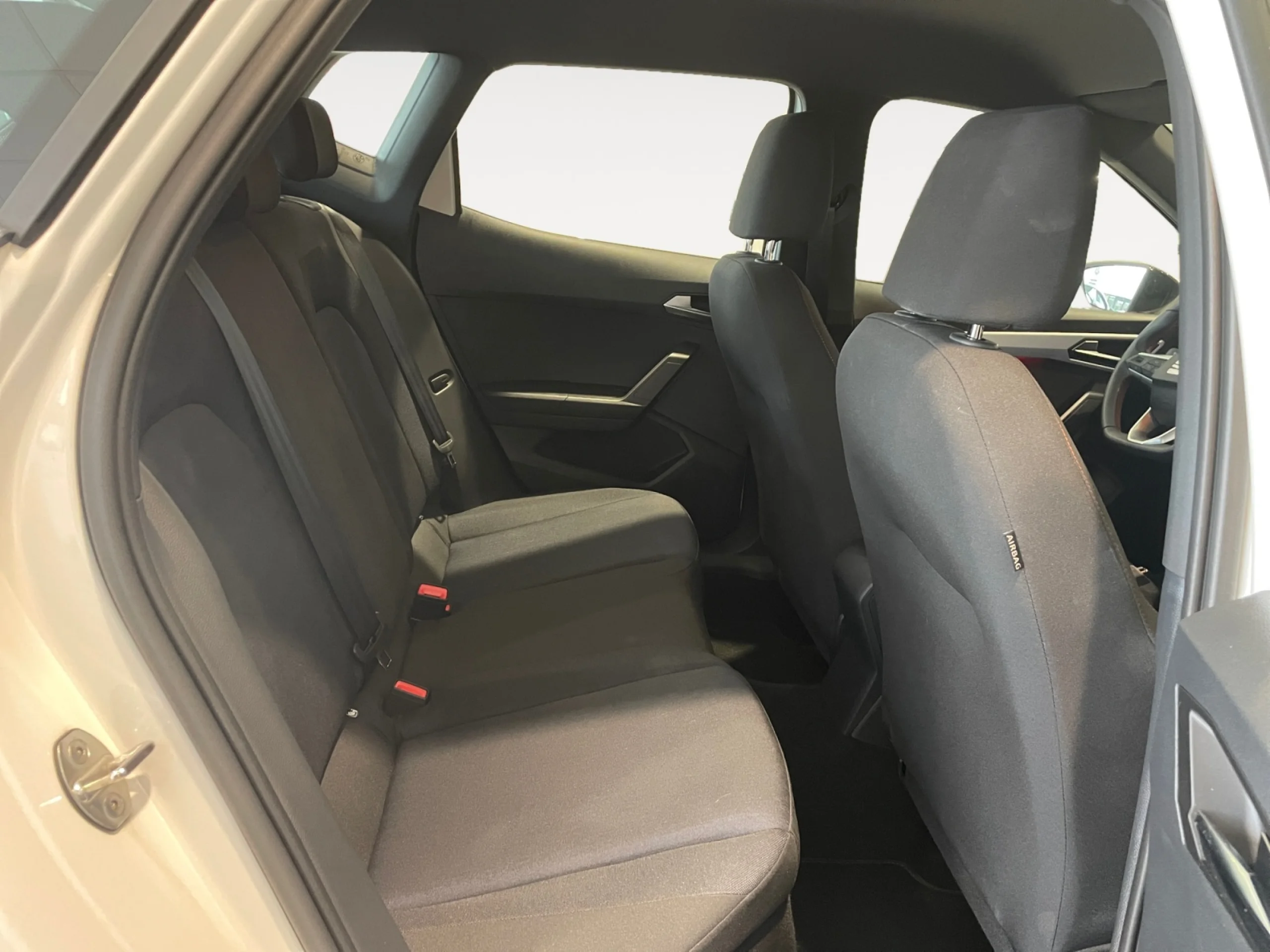 SEAT ARONA 1.0 TSI 81KW (110CV) FR XM - Foto 6