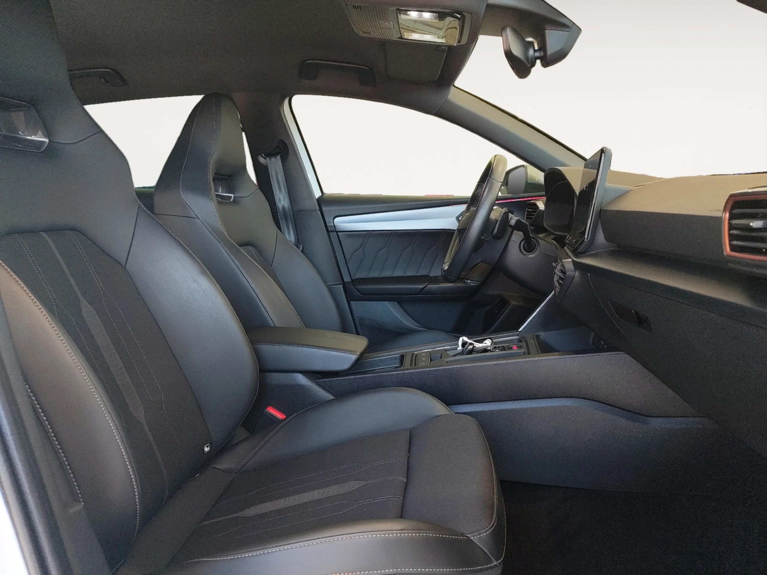 CUPRA LEON 1.5 TSI E HYBRID 150W (204CV) DSG - Foto 5