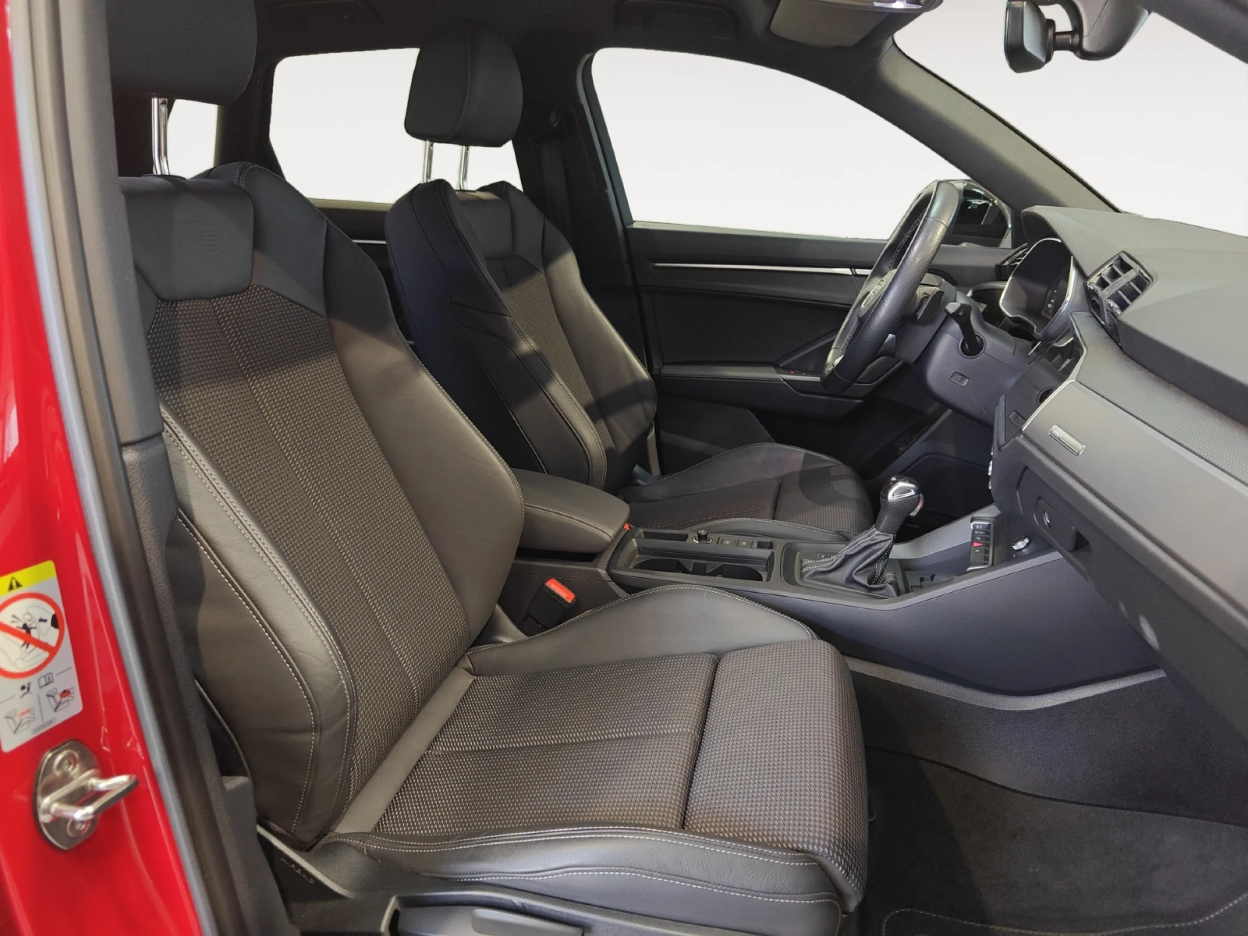 AUDI Q3 45 TFSI E 180KW S TRONIC BLACK LINE - Foto 9