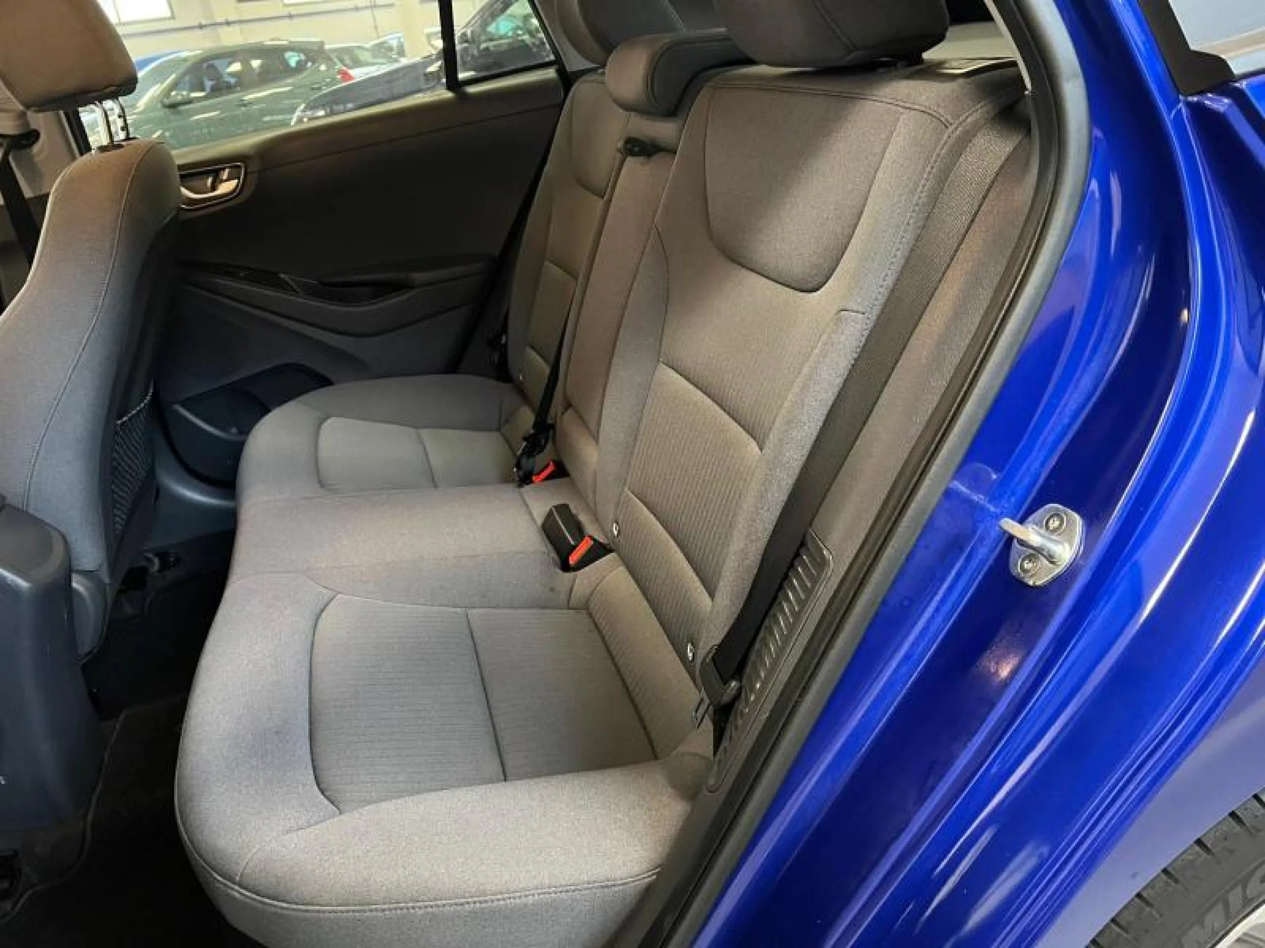 HYUNDAI IONIQ 1.6 GDI PHEV KLASS DCT - Foto 7