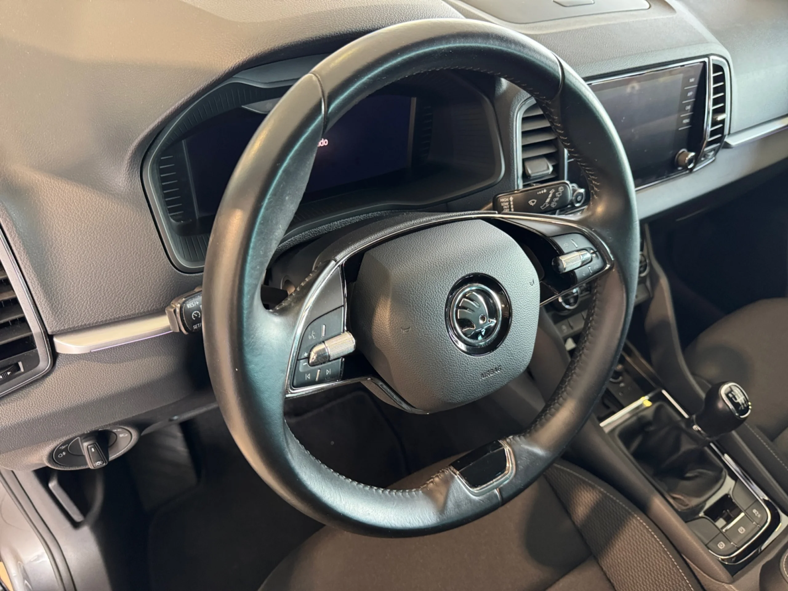 SKODA KAROQ 2.0 TDI 85KW (115CV) AMBITION - Foto 9