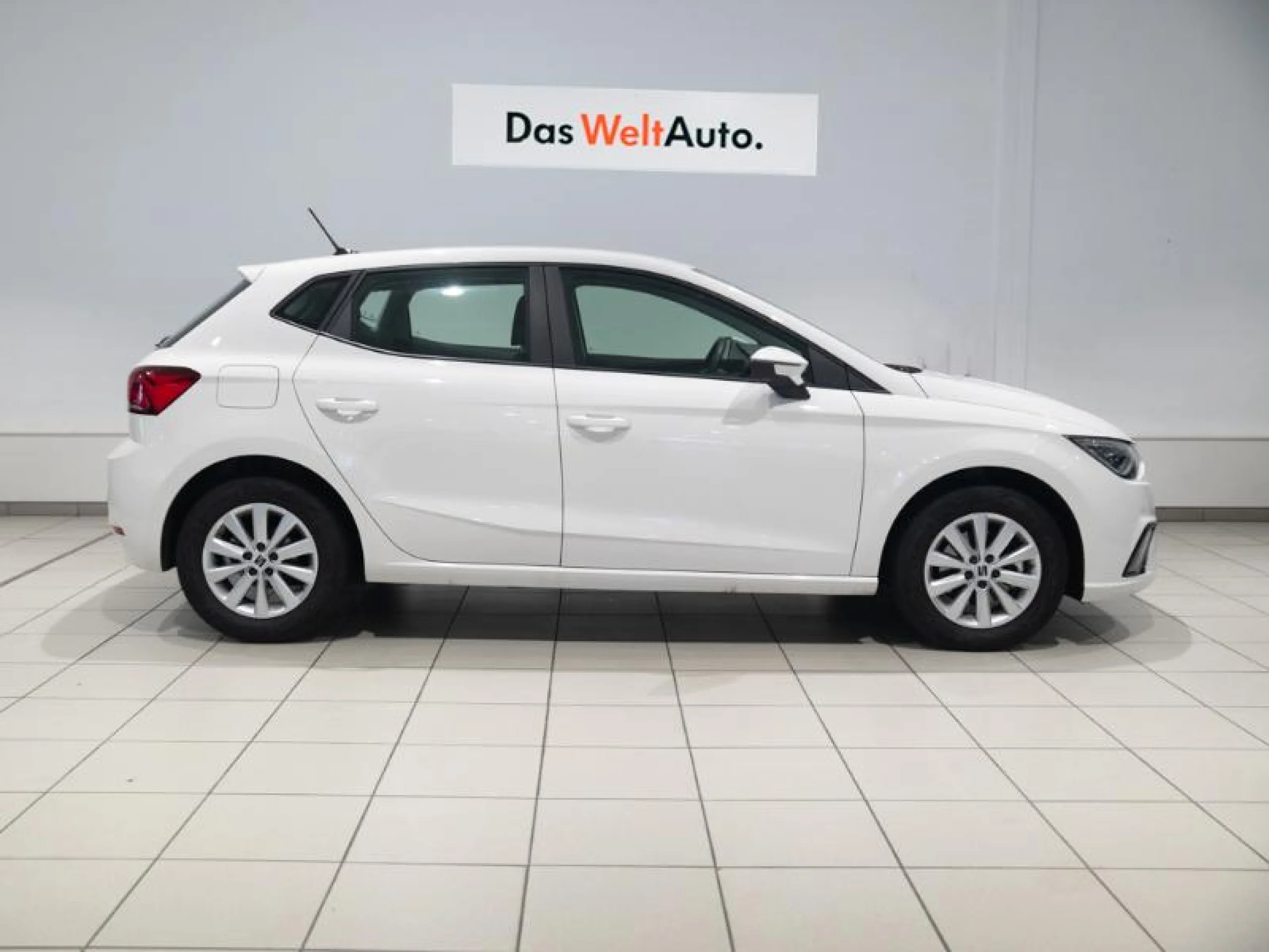SEAT IBIZA 1.0 MPI 59KW (80CV) STYLE XL - Foto 3