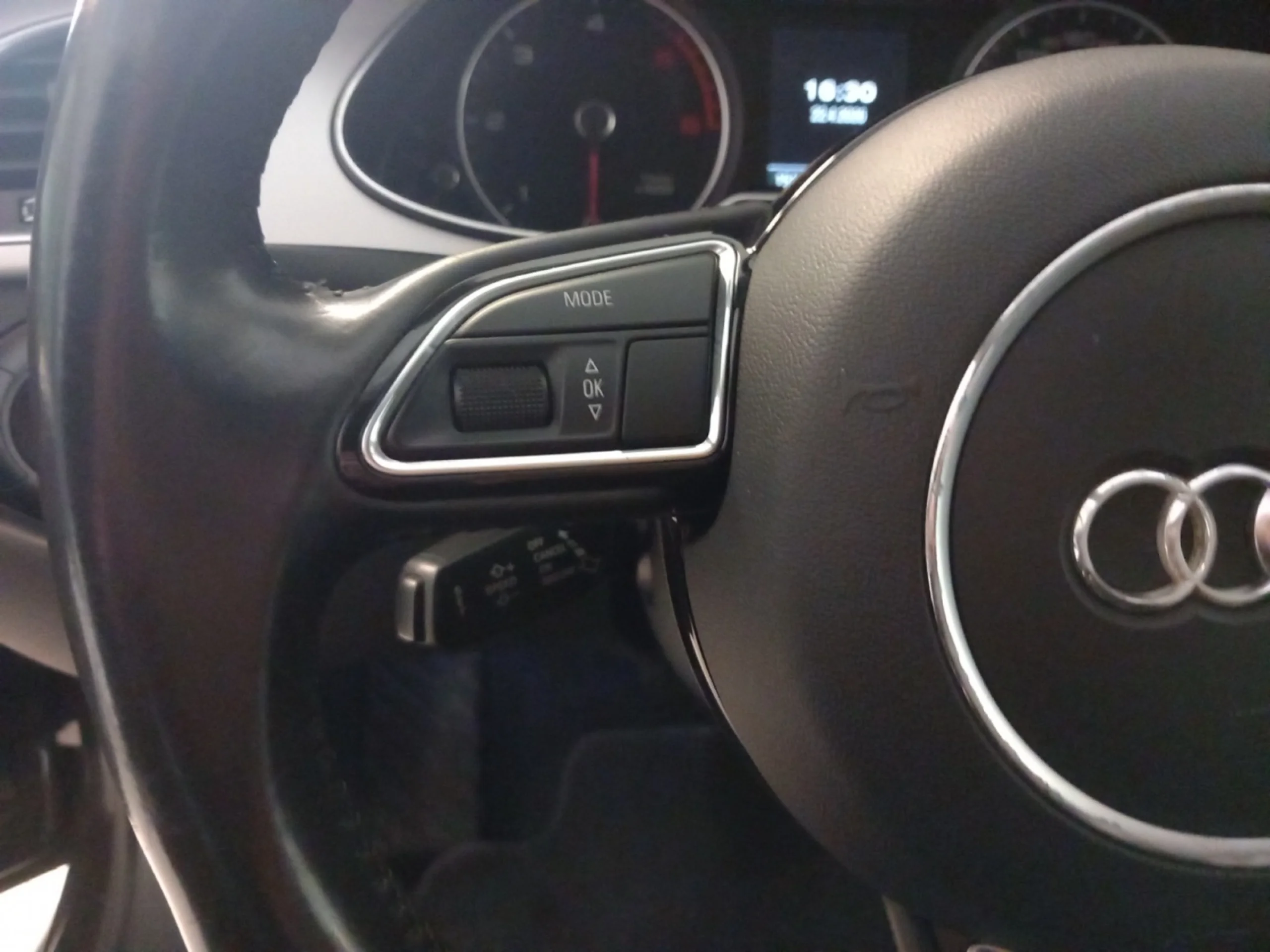 AUDI A4 2.0 TDI 150CV MULTITRONIC S LINE EDITION - Foto 11