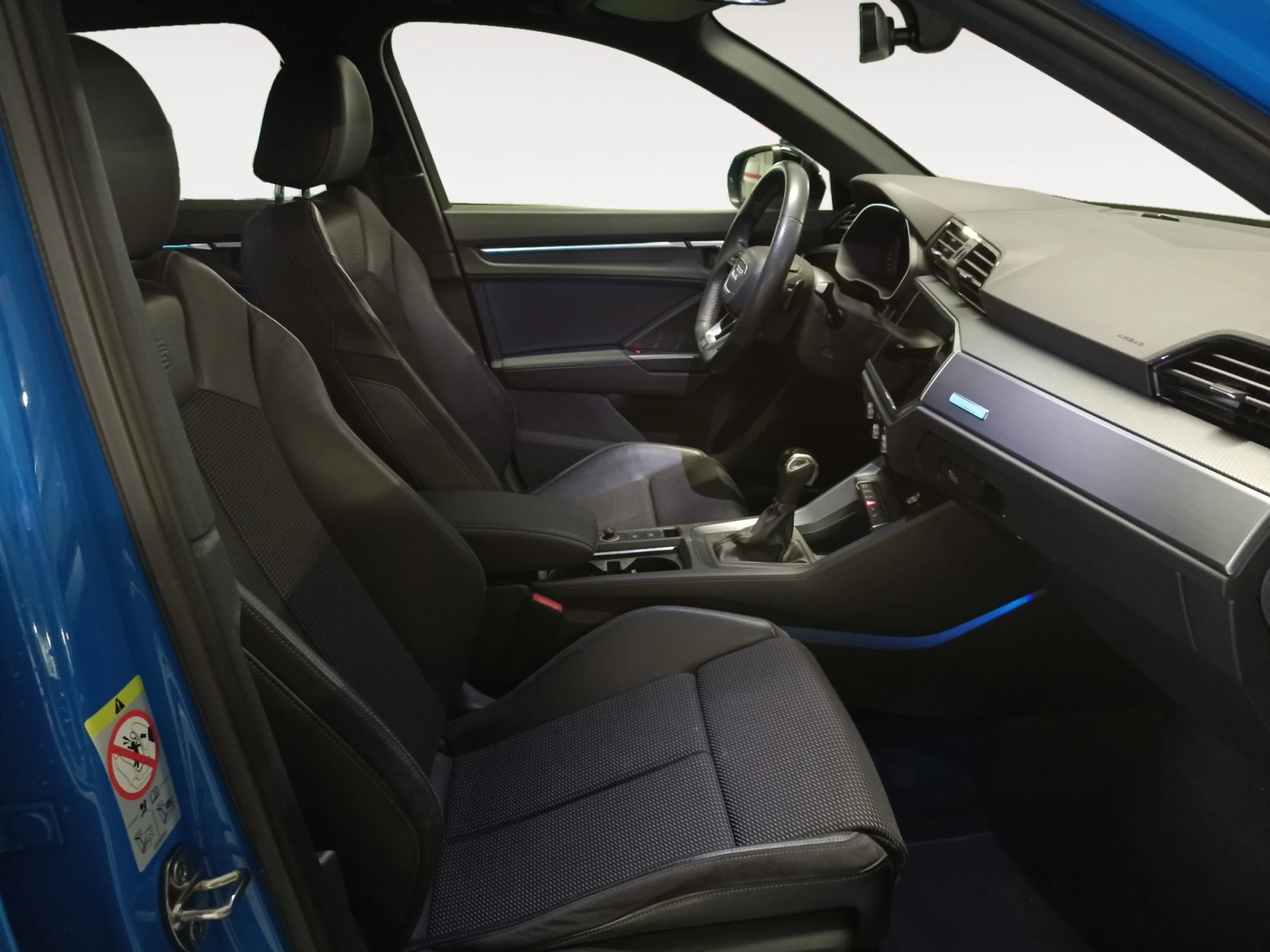 AUDI Q3 BLACK LINE 35 TDI 110KW (150CV) S TRONIC - Foto 5